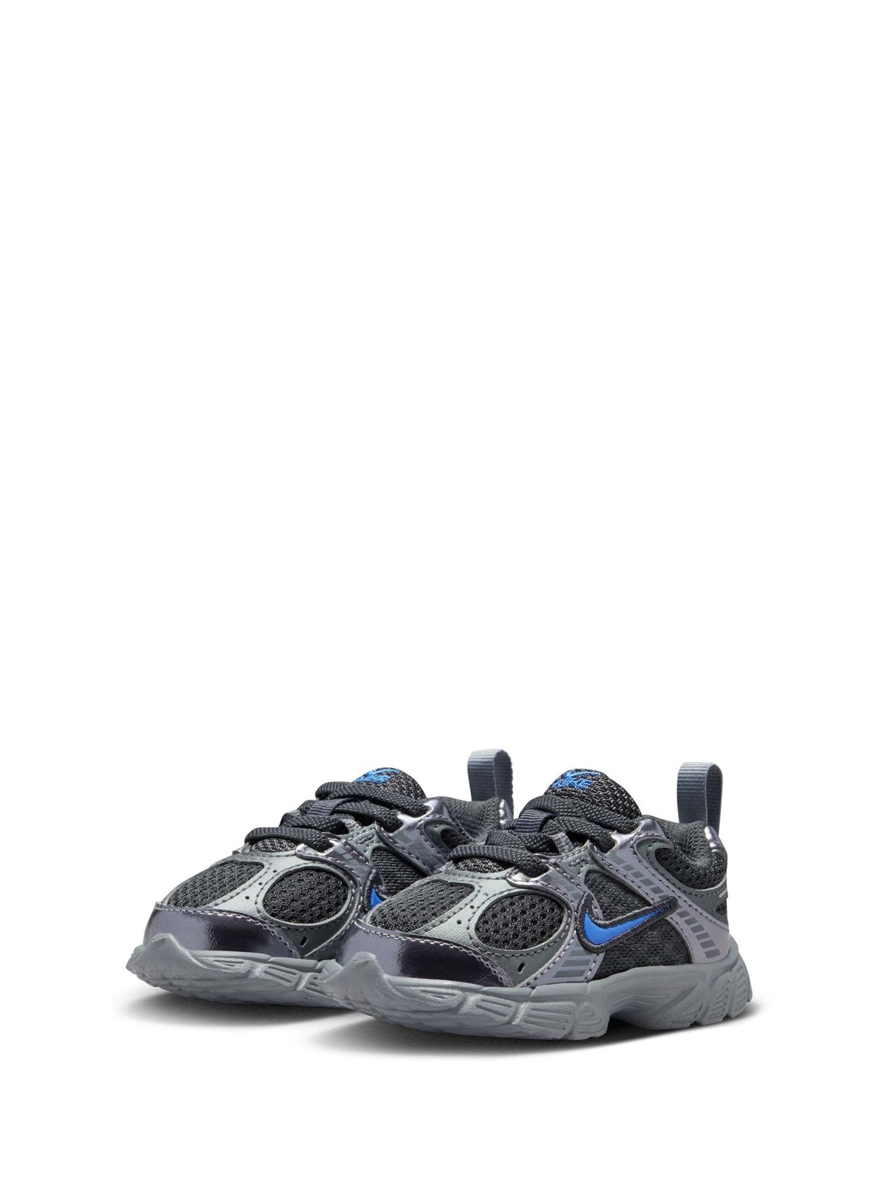 Nike Blue/Grey Infant V5 Runner Trainers image 2