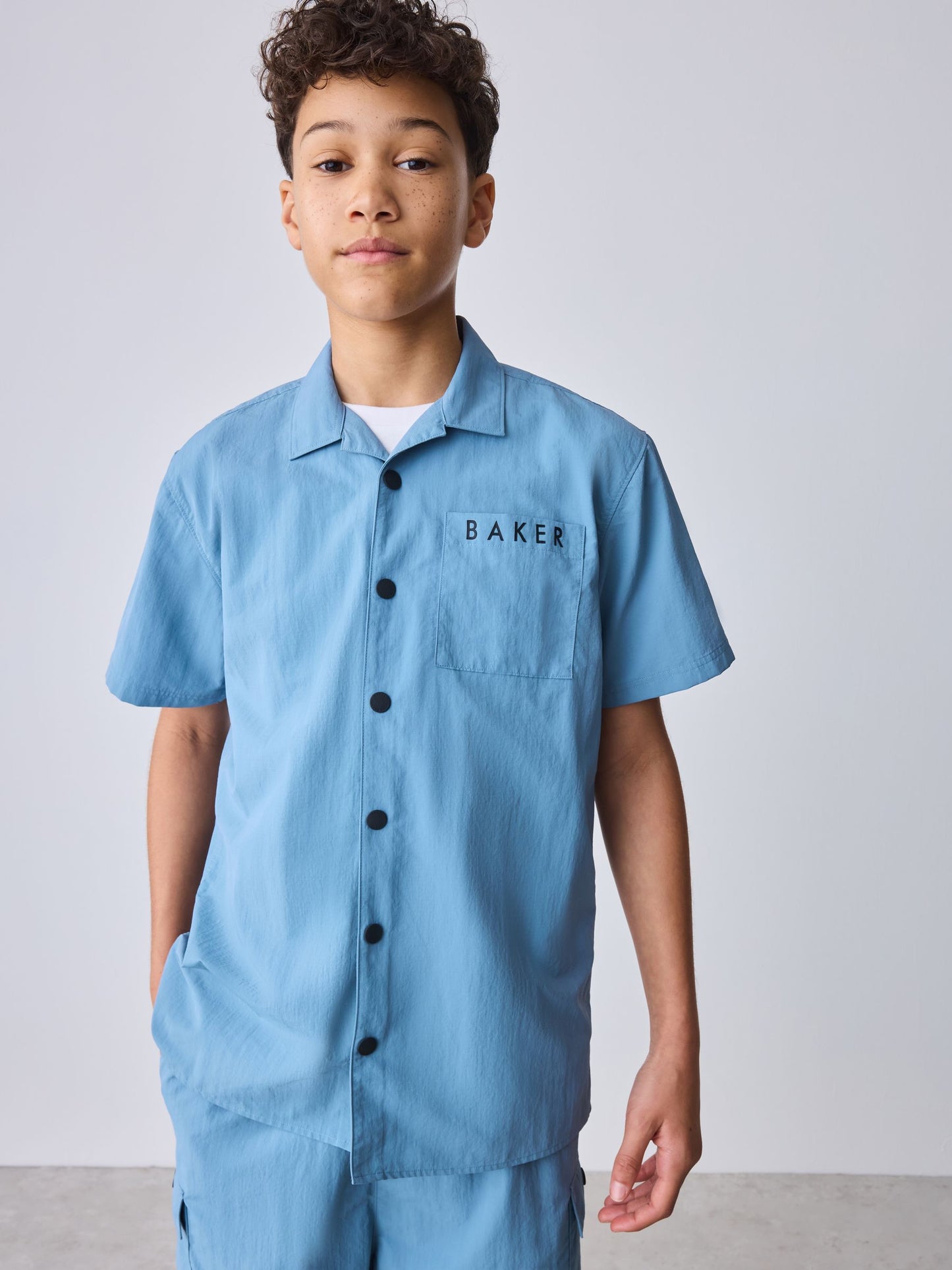 Dsiney Kidz - Baker by Ted Baker Blue Shirt, T-Shirt and Shorts Set image 3