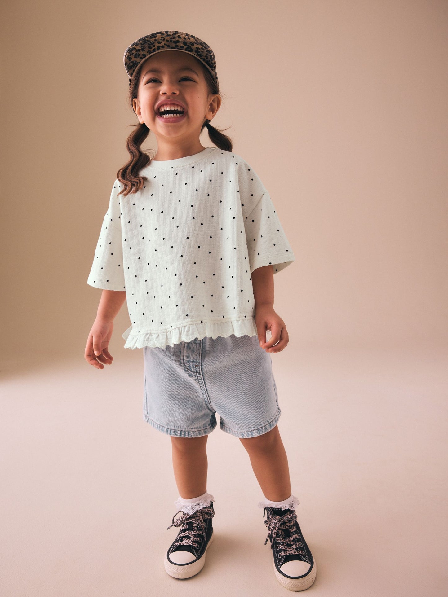 Dsiney Kidz - Ecru White Mono Spot Short Sleeve Frill Hem Top (3mths-7yrs) image 2