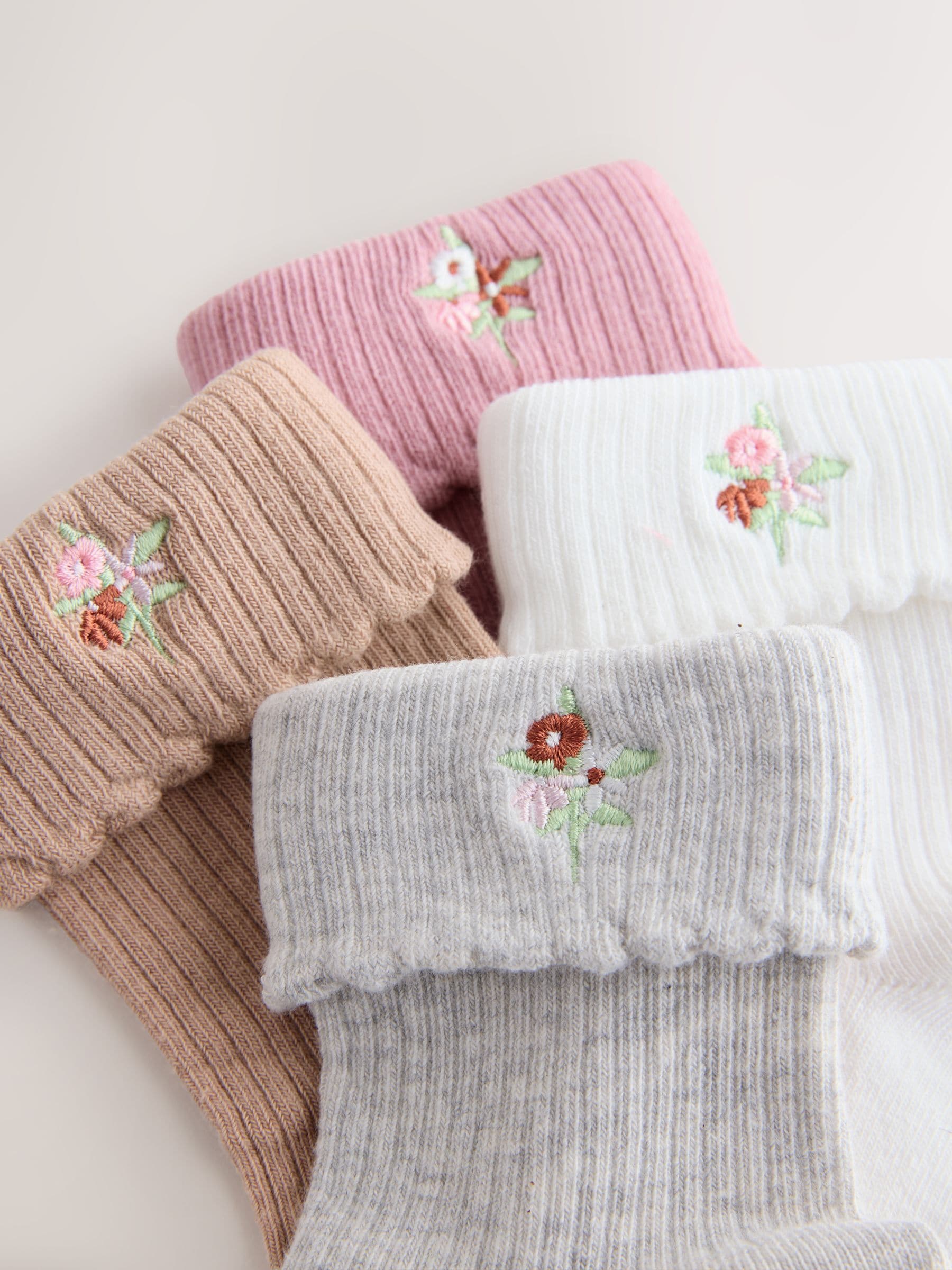 Pink, Grey and Cream Cotton Rich Embroidered Roll Top Ankle Socks 4 Pack image 2