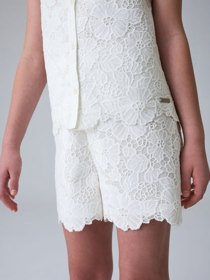 Dsiney Kidz - smALLSAINTS White Lace Top and Shorts Set image 4