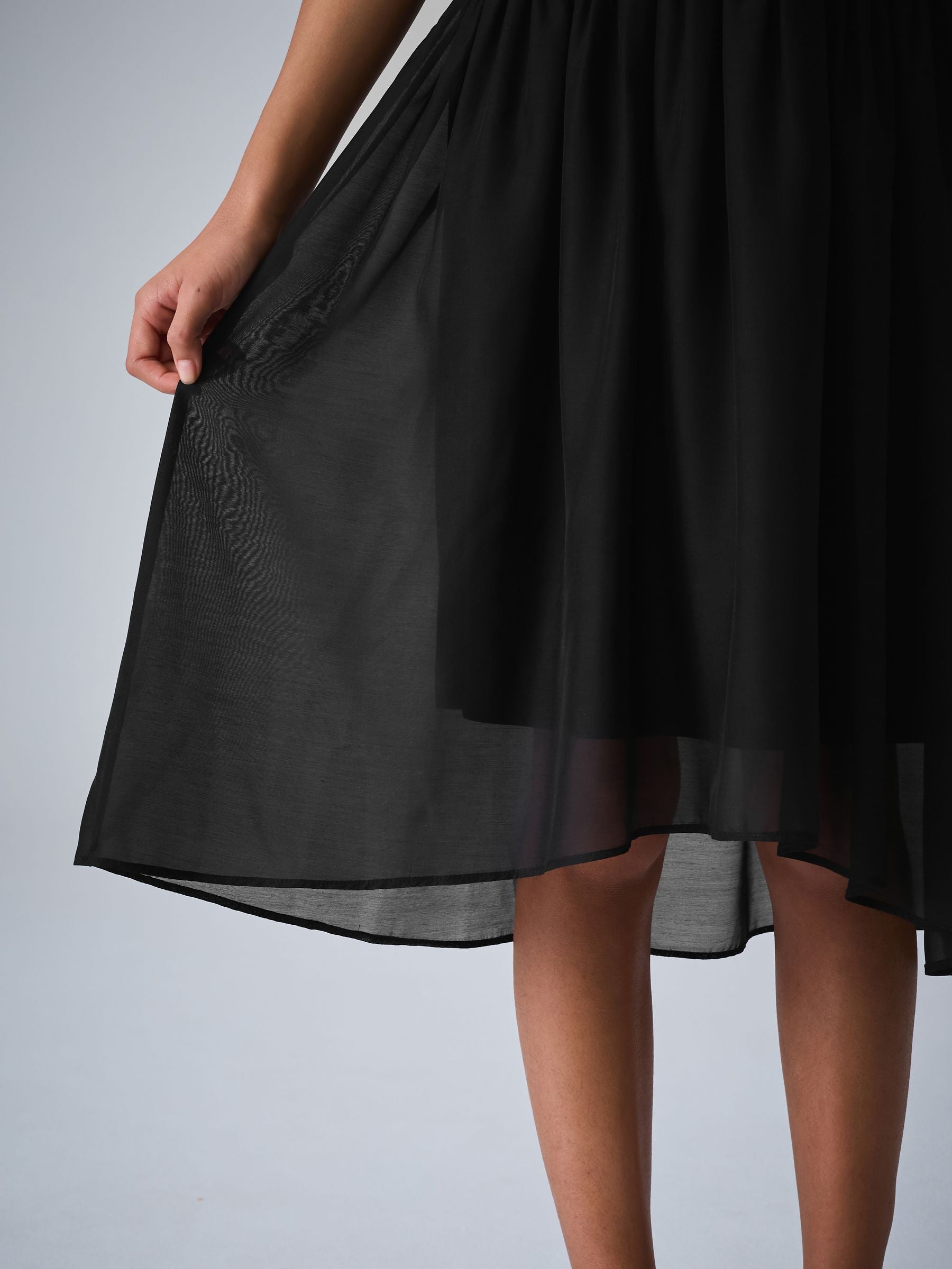 smALLSAINTS Black Zenia Sleeveless Dress image 6