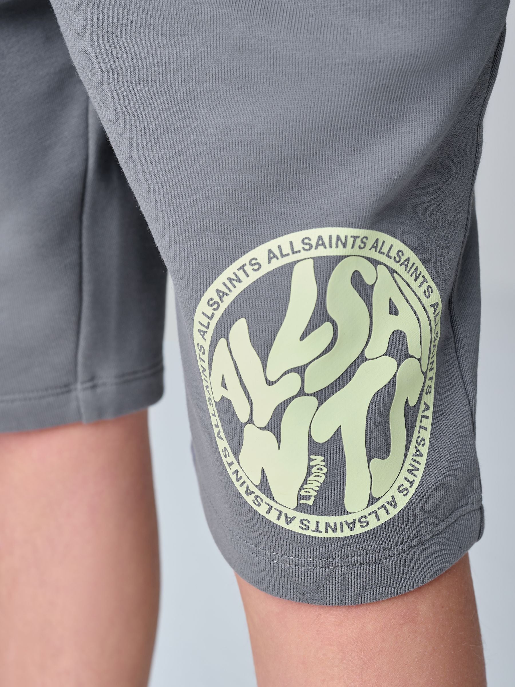 Dsiney Kidz - smALLSAINTS White/Green Distortion T-Shirt and Sweat Shorts Set image 9