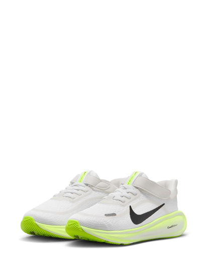 Nike White Junior Stellar Ride Trainers image 5
