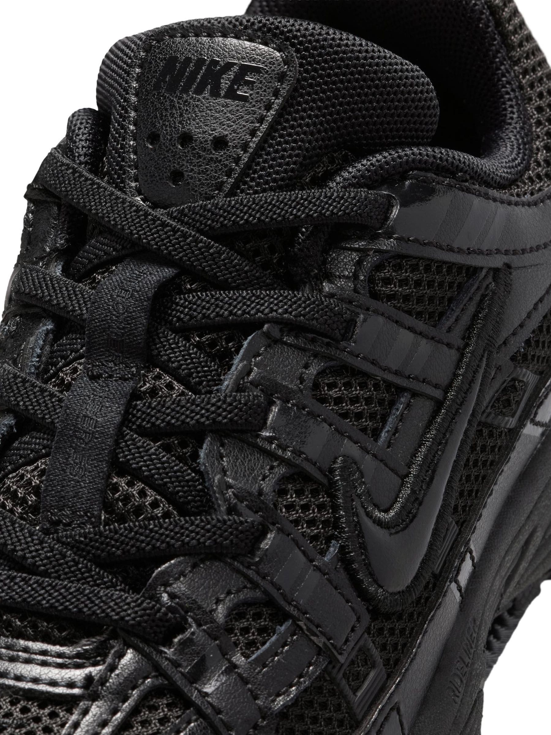 Nike Black Junior P6000 Trainers image 7