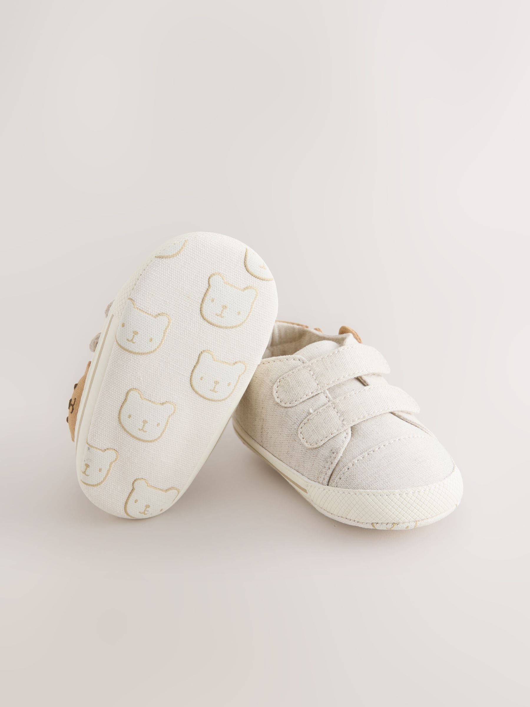 Neutral Bear Touch Fastening Baby Trainers (0-2mths) image 4