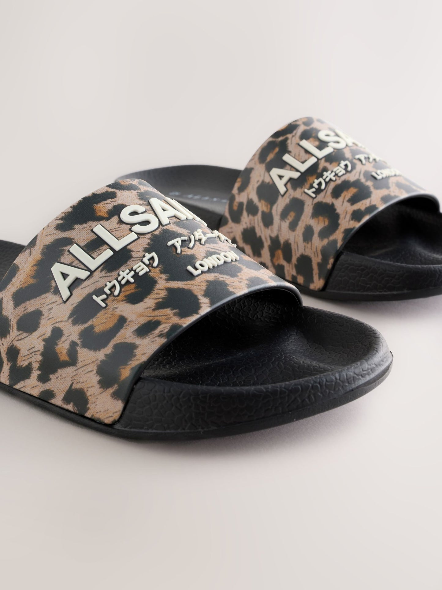 smALLSAINTS Leopard Underground Sliders image 3