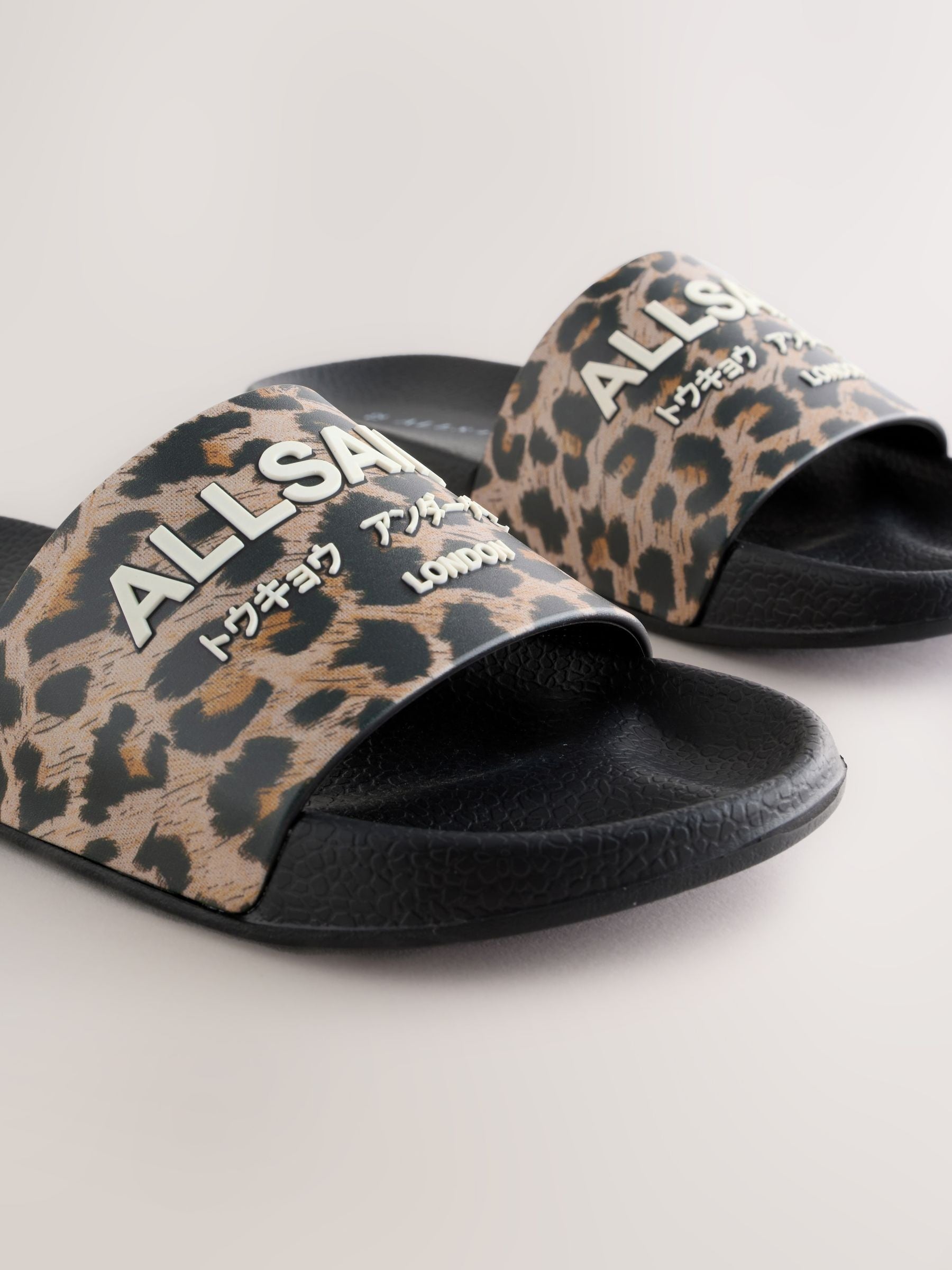 smALLSAINTS Leopard Underground Sliders image 3
