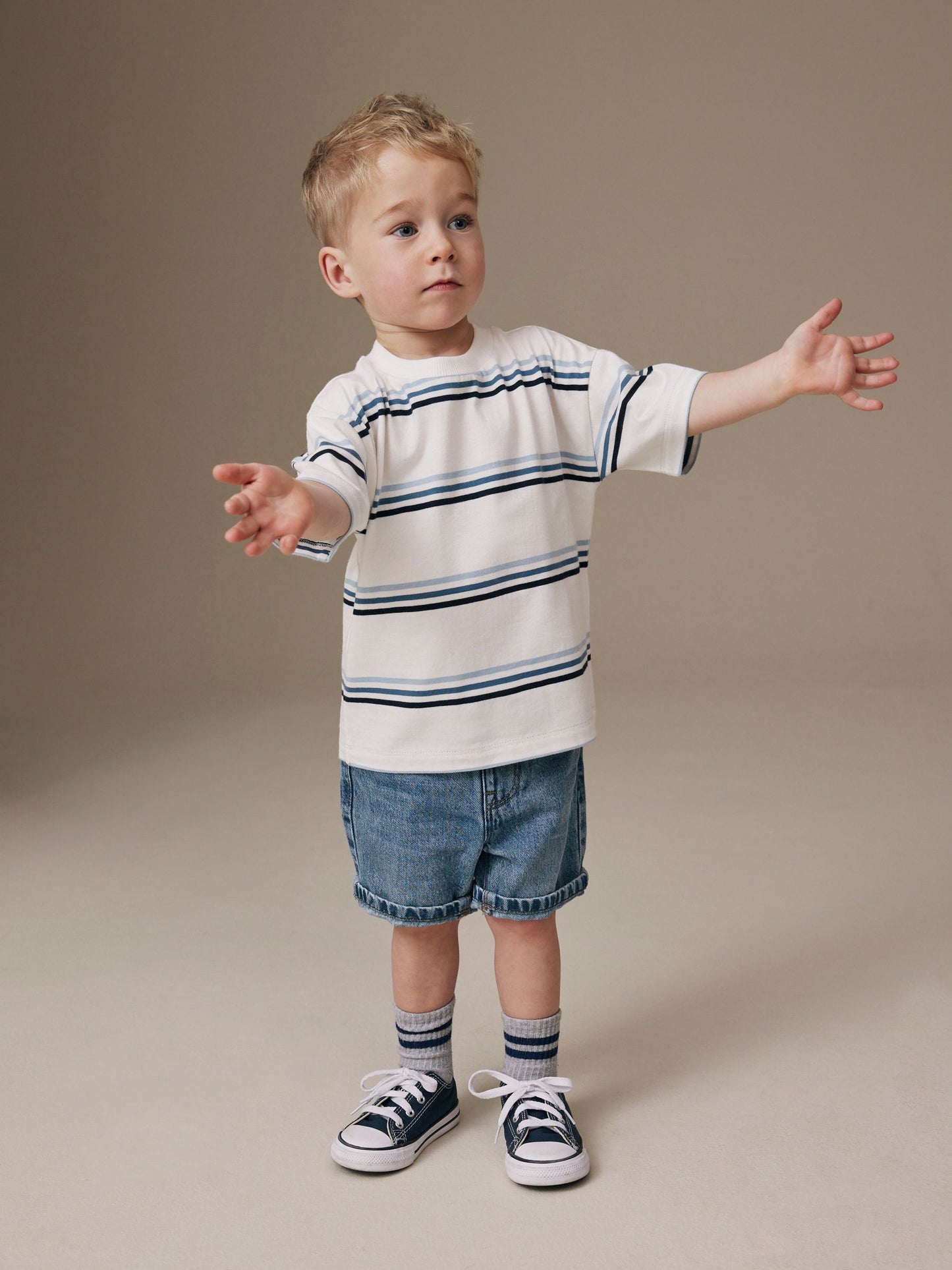 Dsiney Kidz - Mid Blue Denim Shorts (3mths-7yrs) image 2