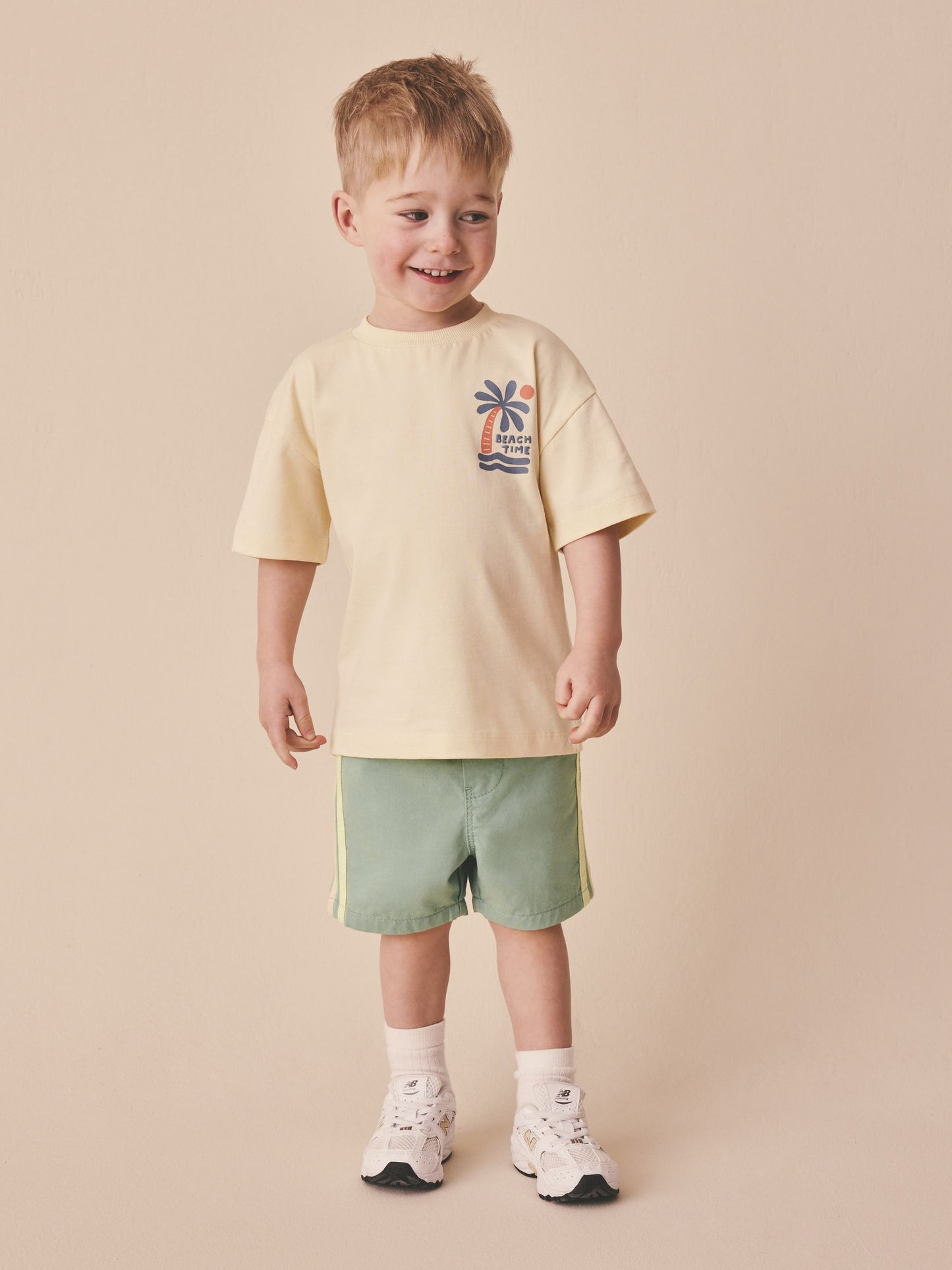 Dsiney Kidz - Sage Green Side Stripe Pull On Shorts (3mths-7yrs) image 2