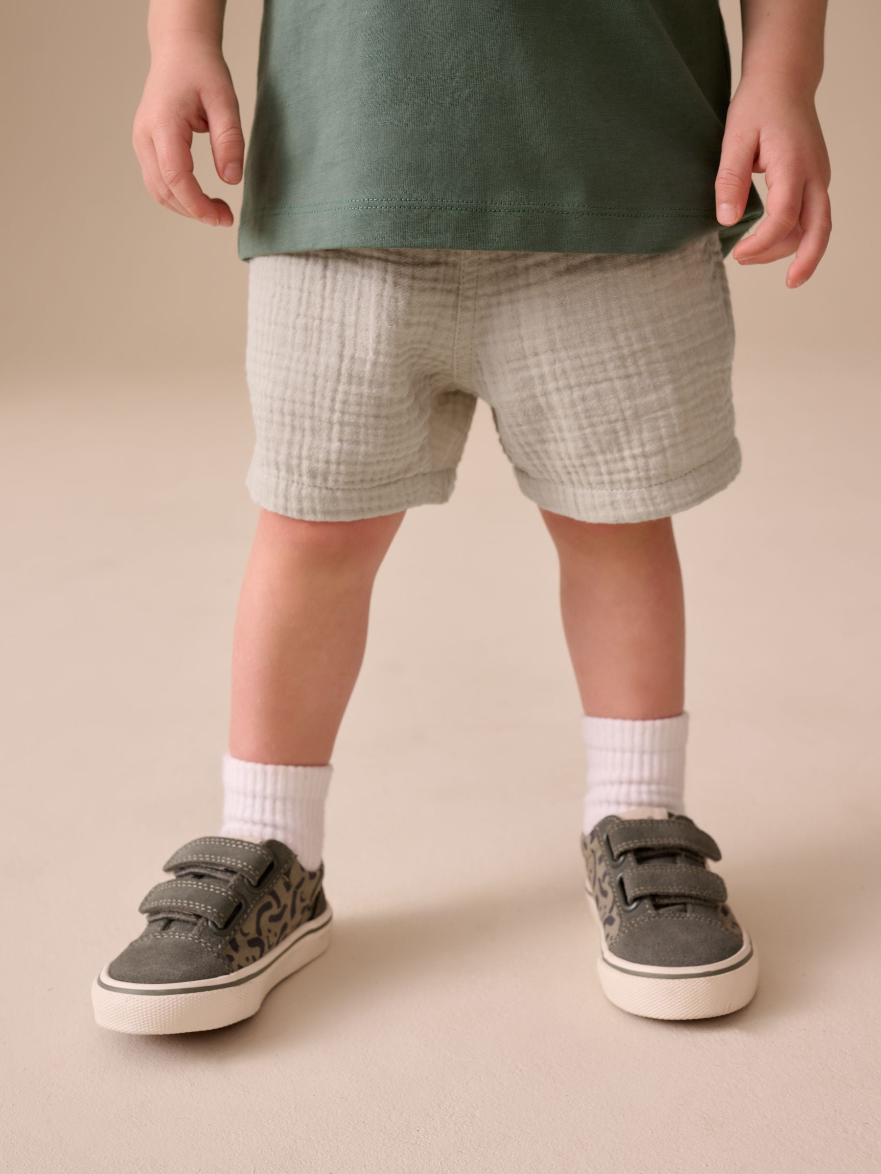 Dsiney Kidz - Neutral Soft Textured Pull On Shorts (3mths-7yrs) image 2
