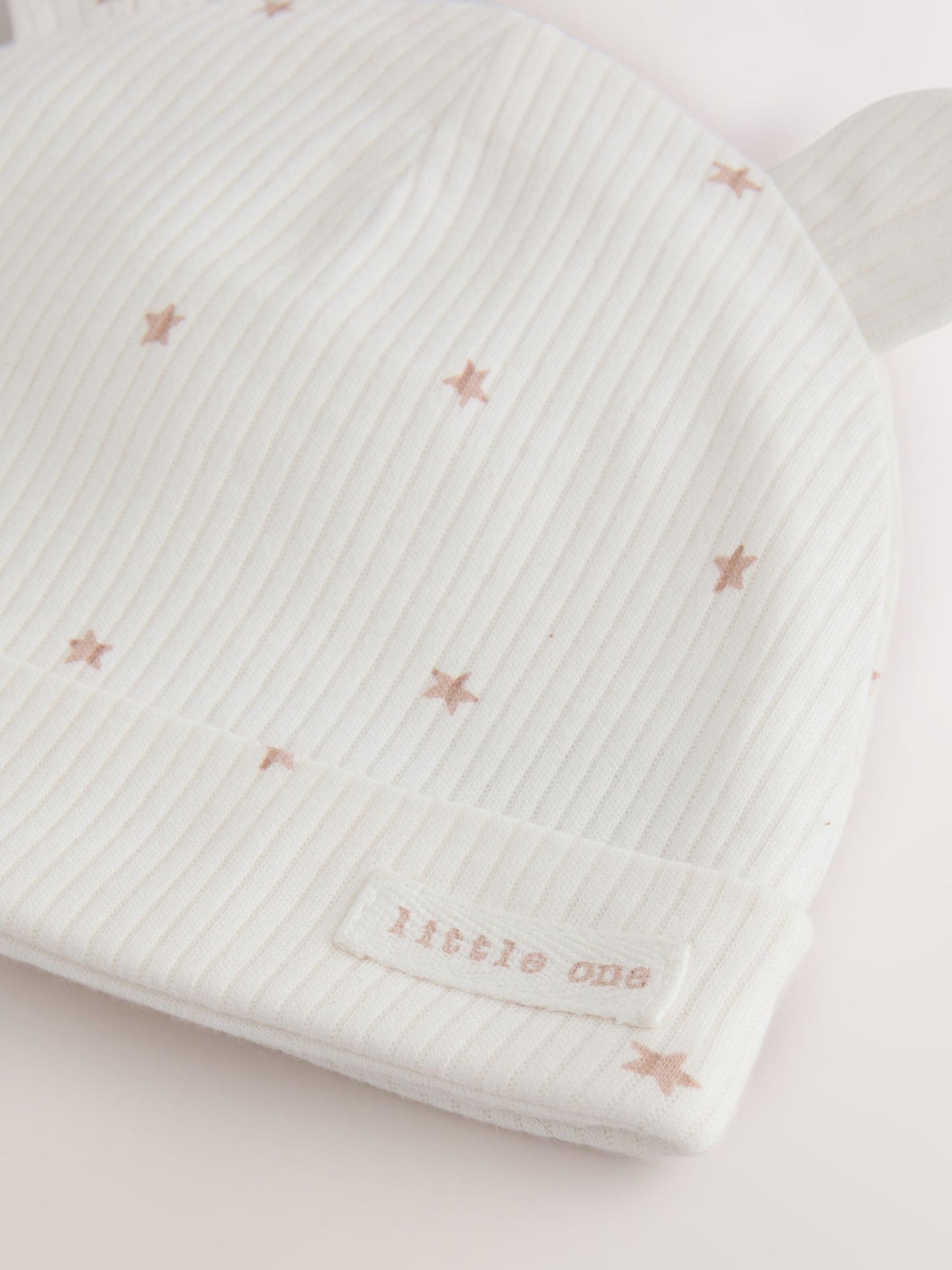 Cream Baby Sleepsuit and Hat Set (0-9mths) image 5