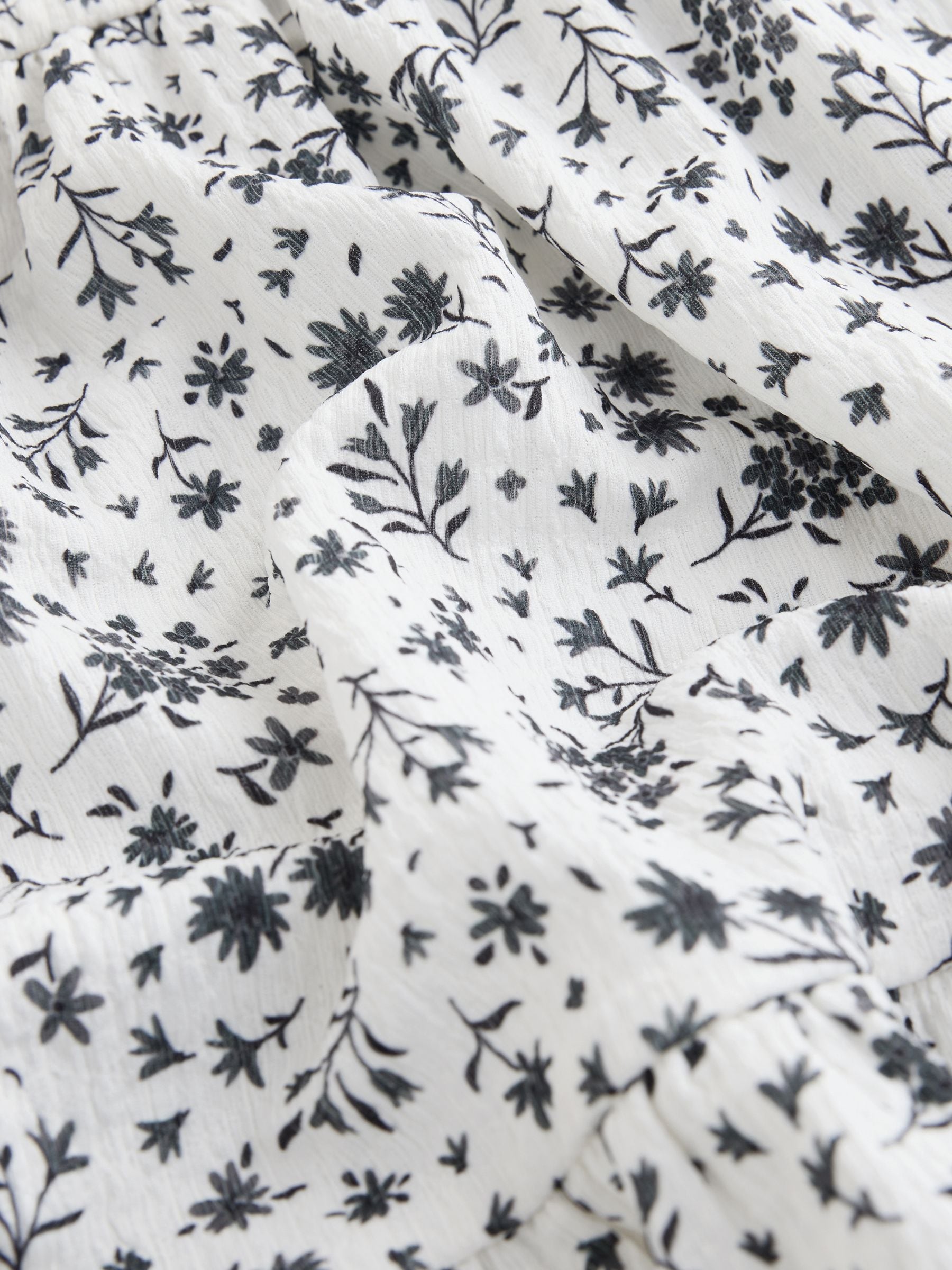 Monochrome Ditsy Angel Sleeve Crinkle Dress (3-16yrs) image 7