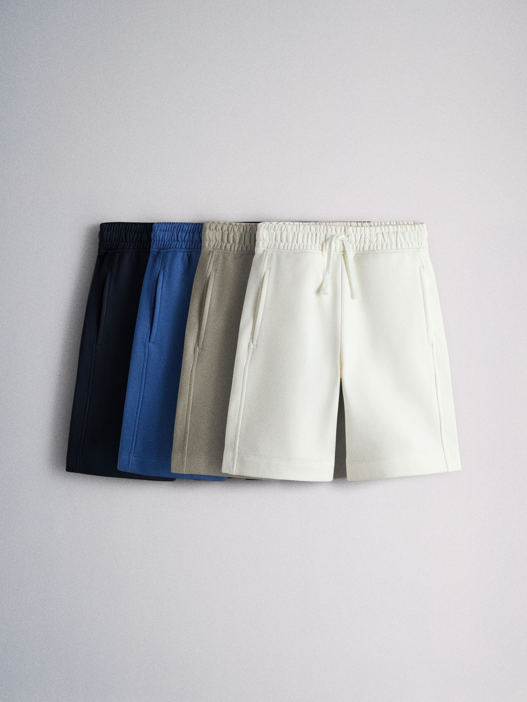 Dsiney Kidz - The Set 4 Pack Jersey Sweat Shorts Blue/Green/Cream image 1