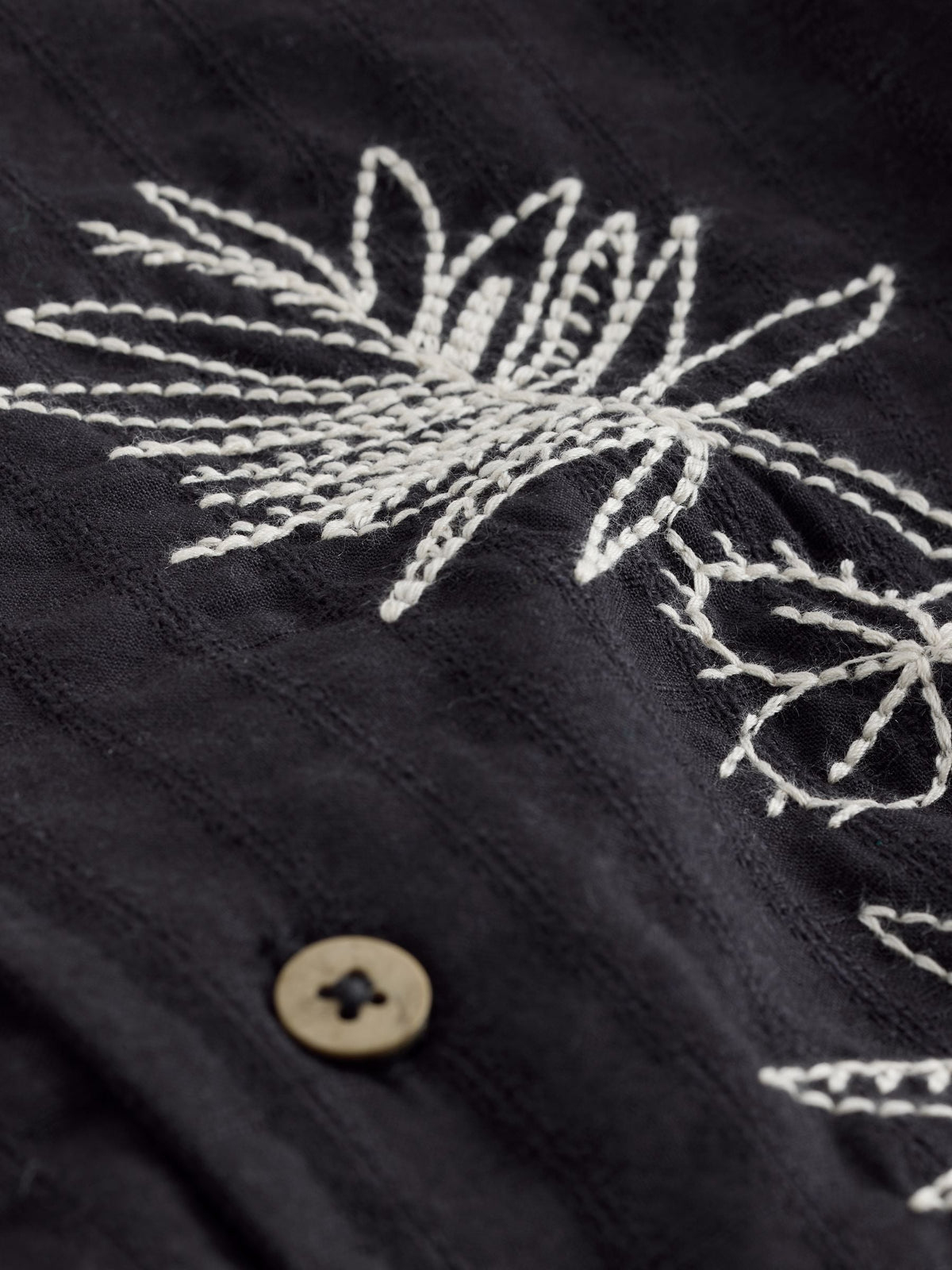 Black Embroidery Flower Short Sleeve Revere Collar Textured Embroidered Shirt (3mths-7yrs) - image 10