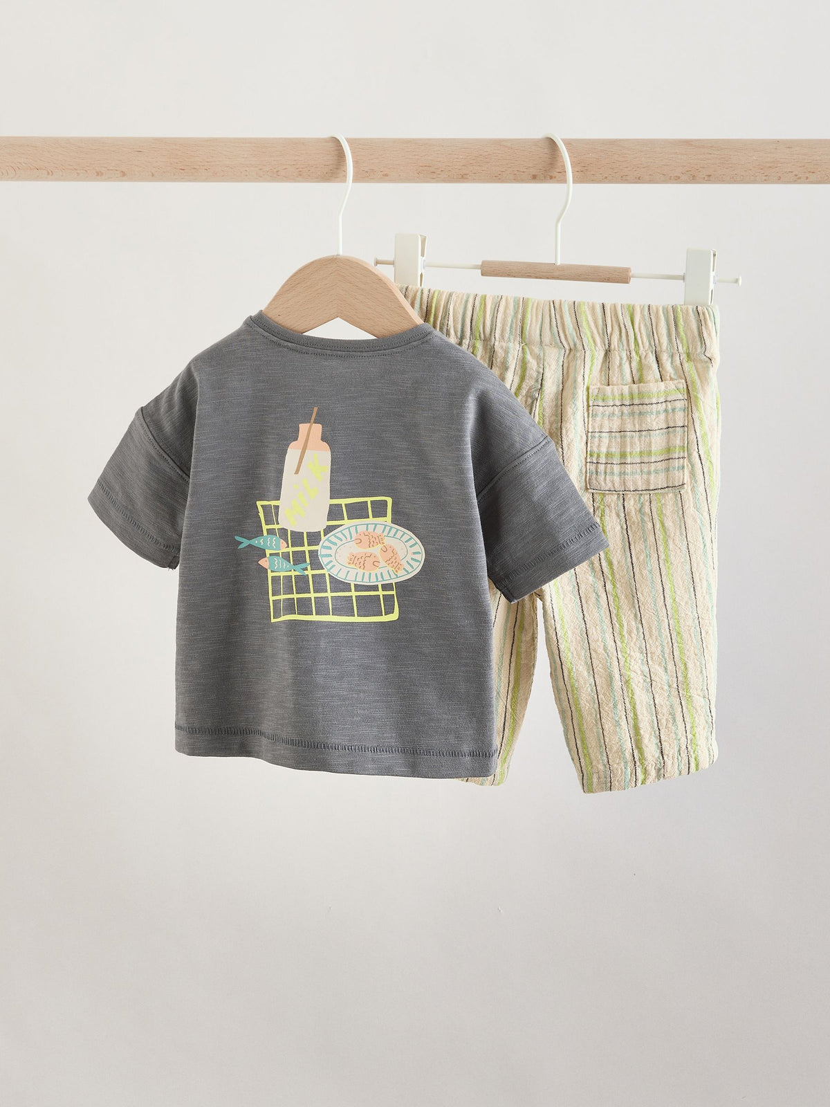 Dsiney Kidz - Grey Picnic Top & Trousers Baby Set (0mths-2yrs) image 4