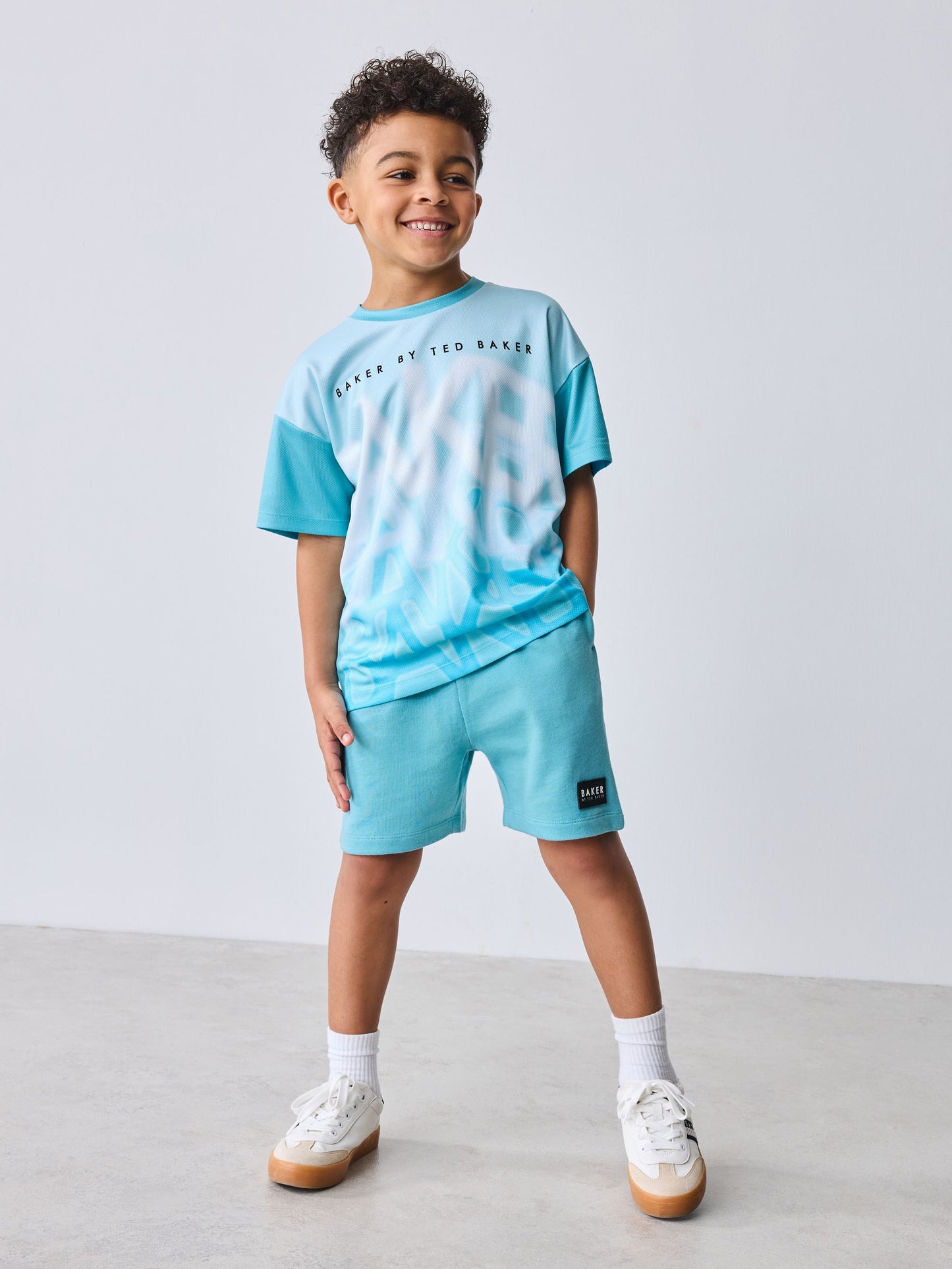 Dsiney Kidz - Baker by Ted Baker Oversized Ombre Blue T-Shirt and Shorts Set image 2