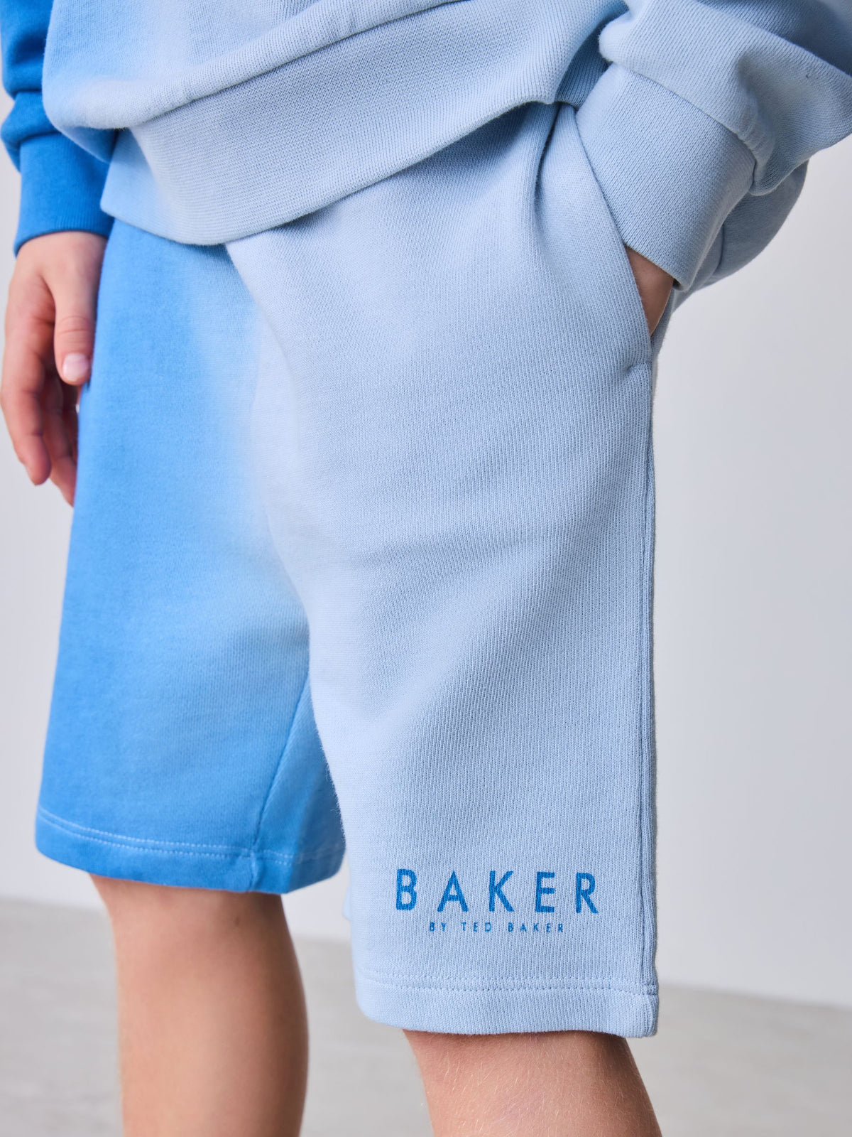 Dsiney Kidz - Baker by Ted Baker Ombre Sweatshirt and Shorts Set image 6
