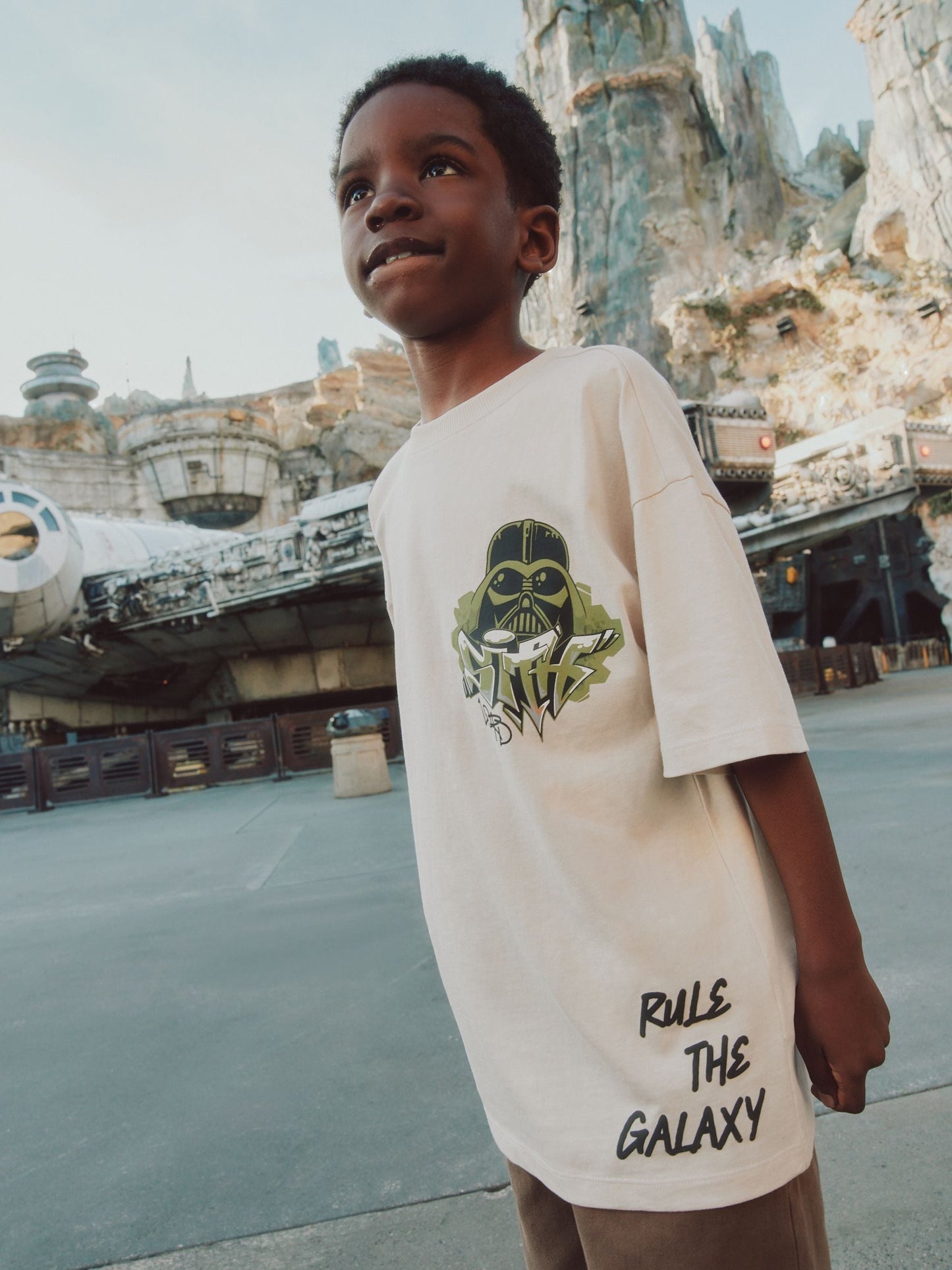 Dsiney Kidz - Stone Graffiti Star Wars T-Shirt (3-16yrs) image 3