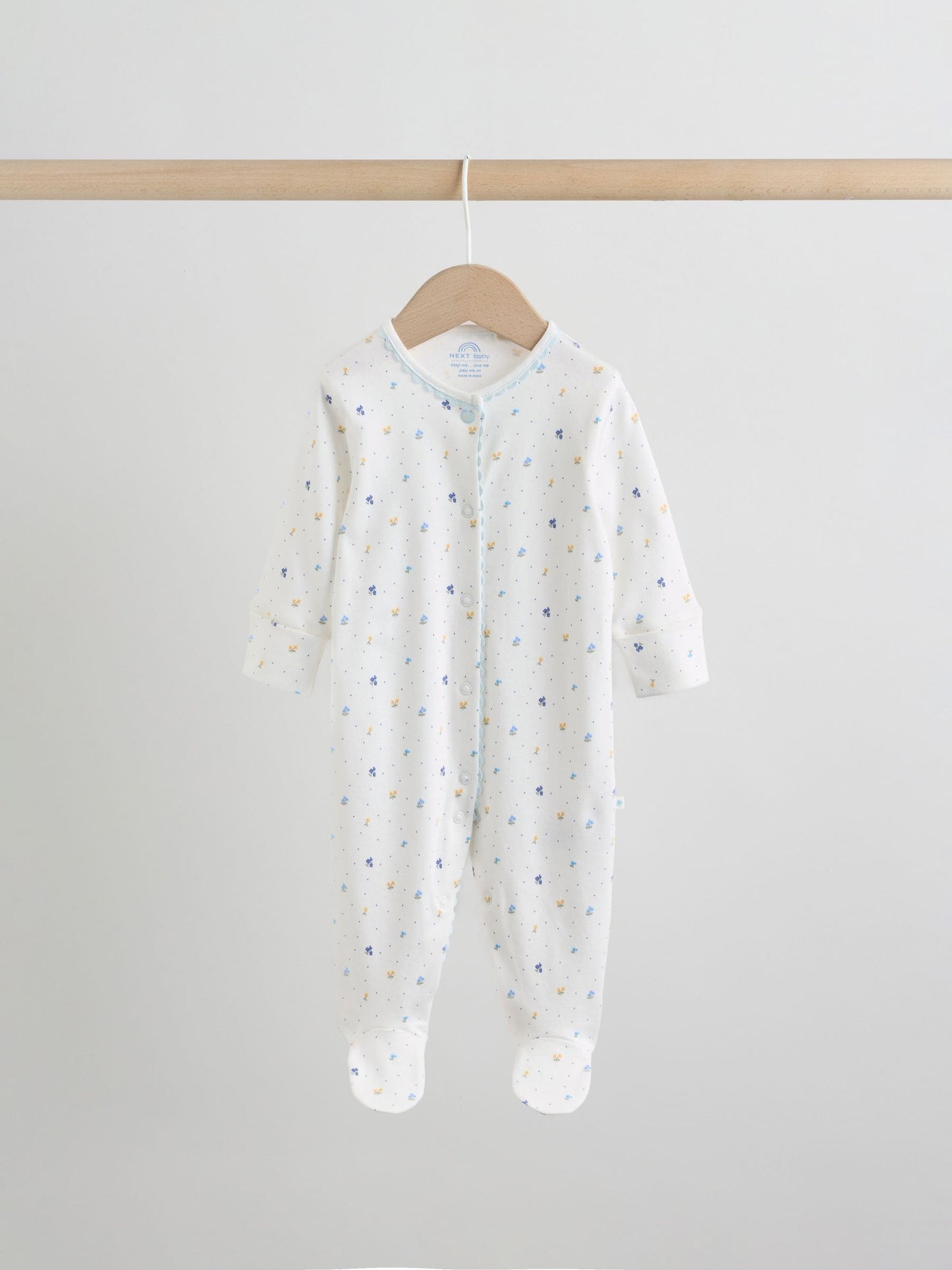 Blue/Yellow Baby Sleepsuits 4 Pack (0mths-2yrs) image 3