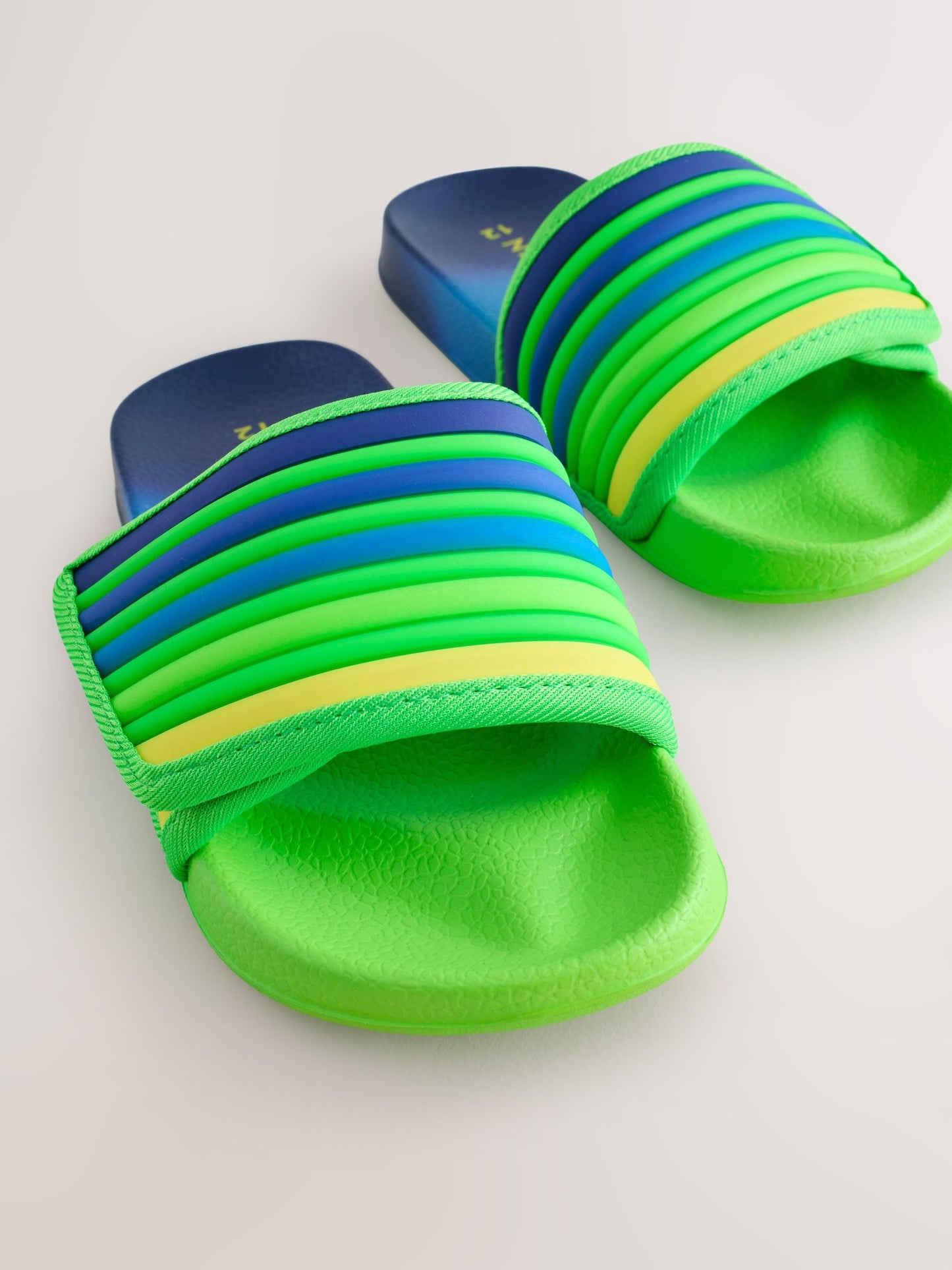 Blue/Green Adjustable Sliders image 4