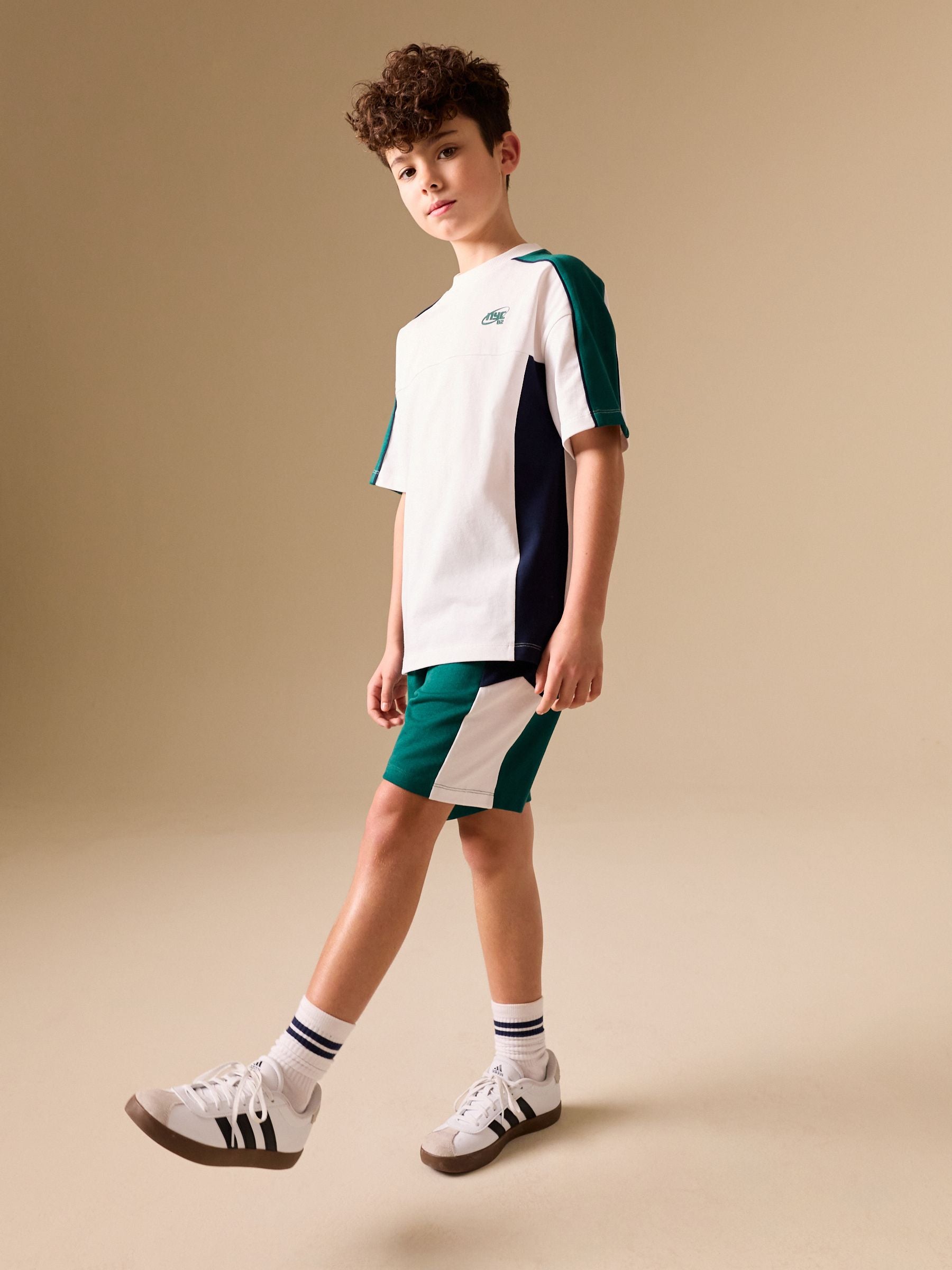 Dsiney Kidz - Green/White/Navy Colourblock Short Sleeve T-Shirt and Shorts Set (3-16yrs) image 2