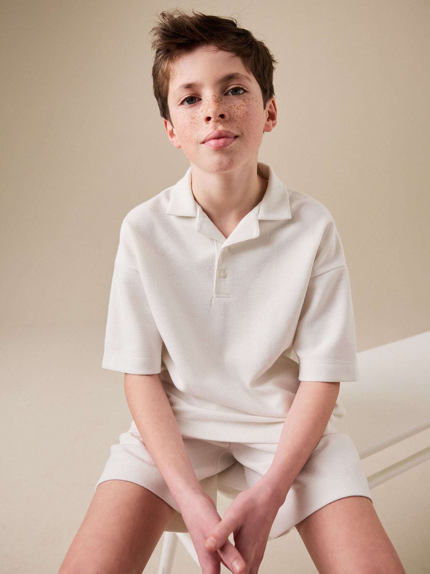 Dsiney Kidz - Ecru White Short Sleeve Textured Polo Shirt and Shorts Set (3-16yrs) image 3