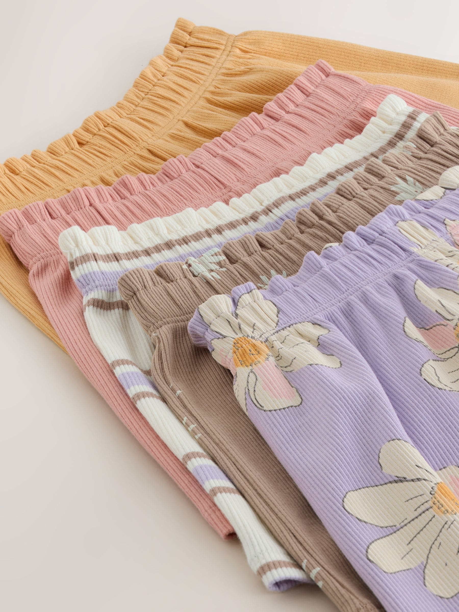 Neutral Shorts 5 Pack (3mths-7yrs) image 9