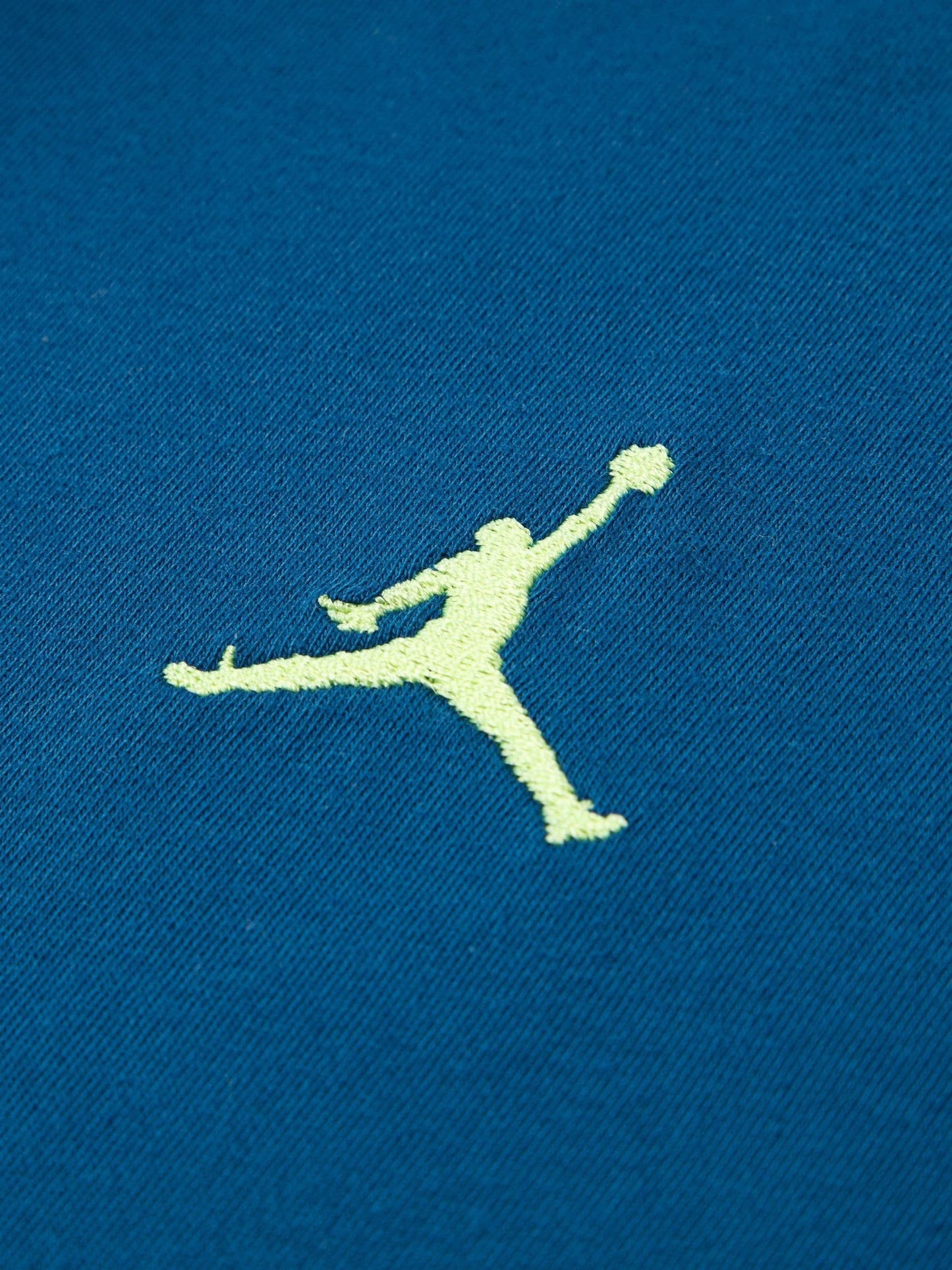 Dsiney Kidz - Jordan Green Abyss Abyss Jumpman Air Embroidered T-Shirt image 3