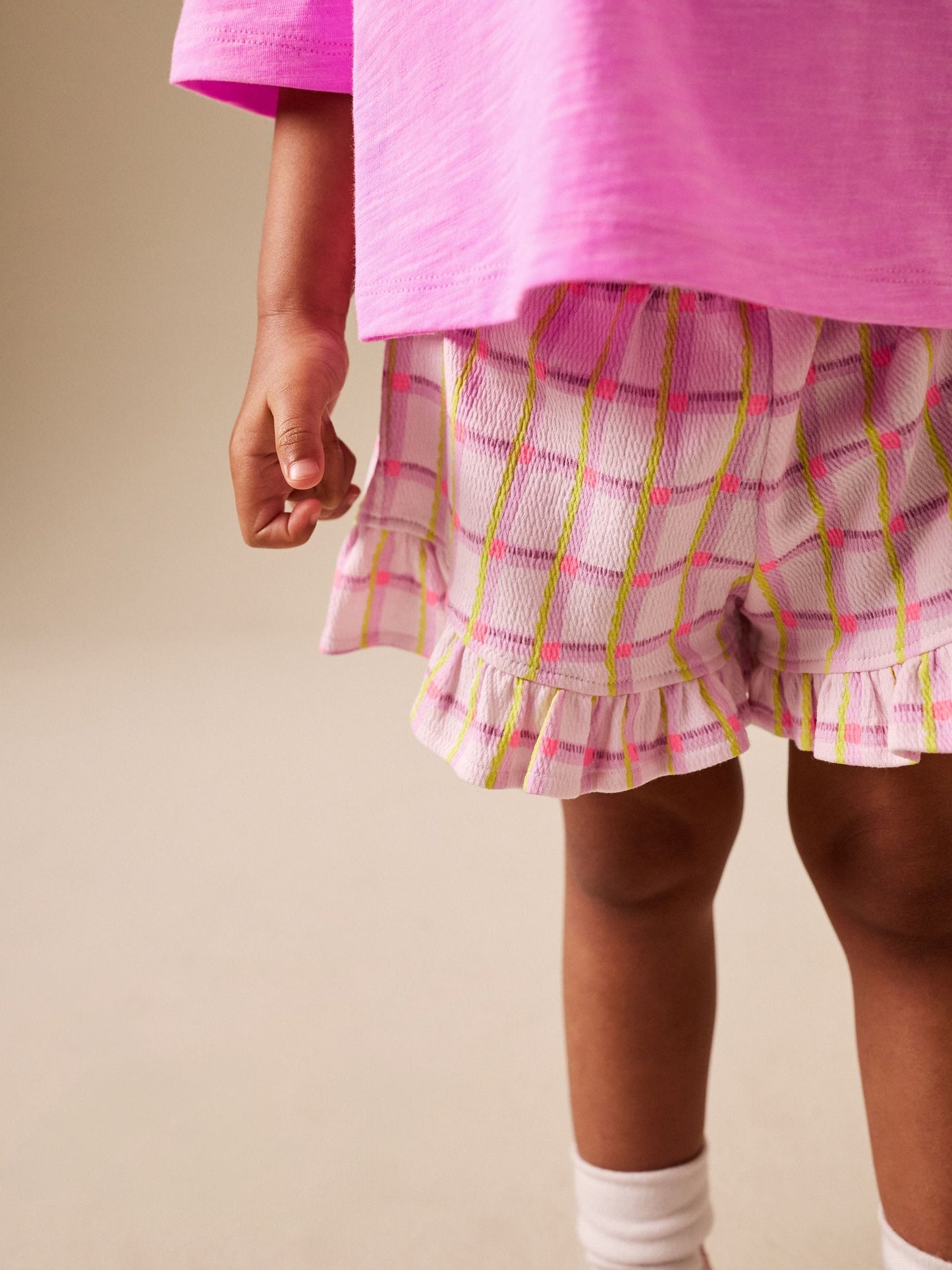 Pink Flower T-Shirt and Shorts Set (3mths-7yrs) image 4