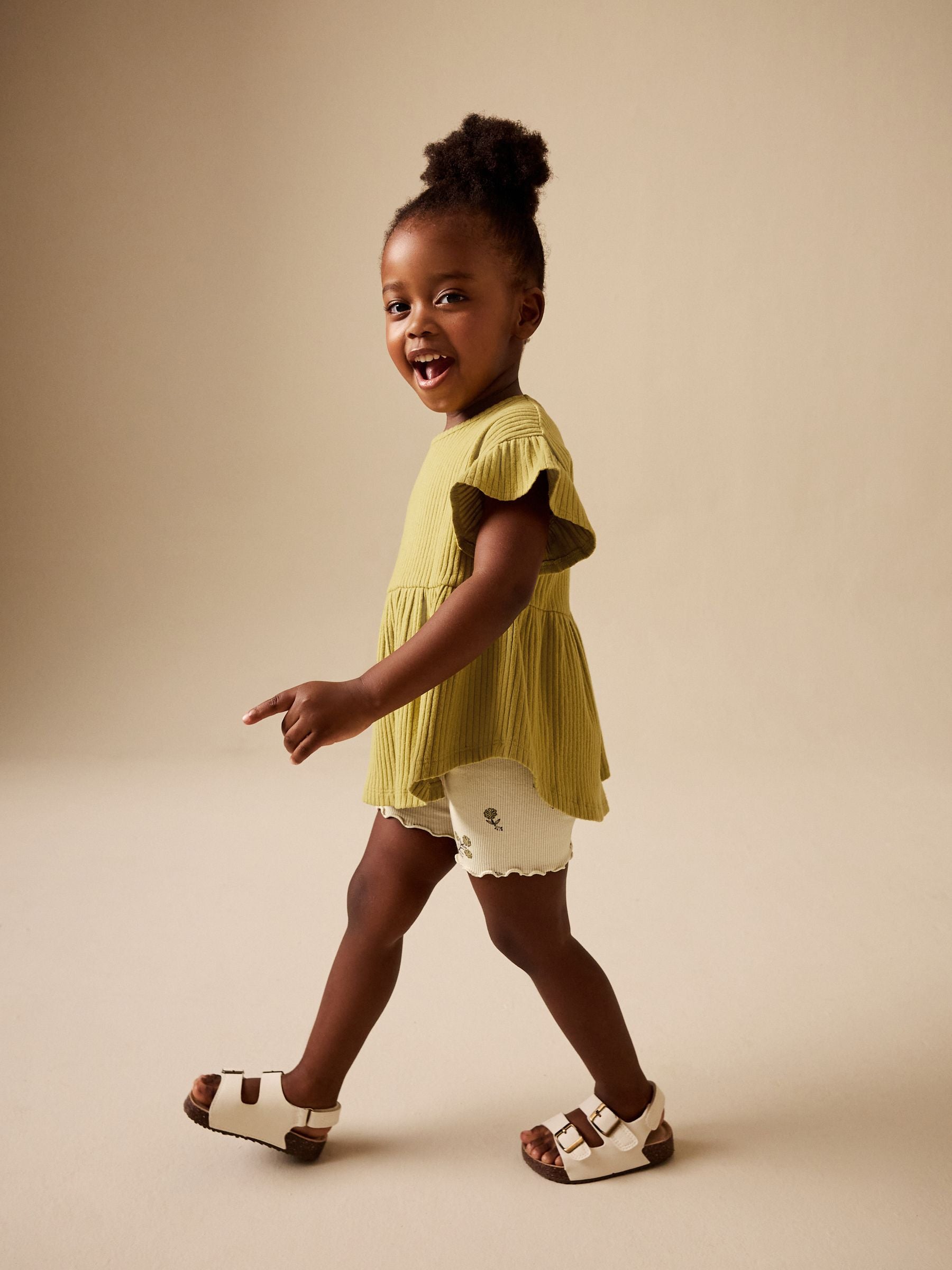 Green Ditsy Floral Ribbed Top and Cycle Shorts Set (3mths-7yrs) image 3