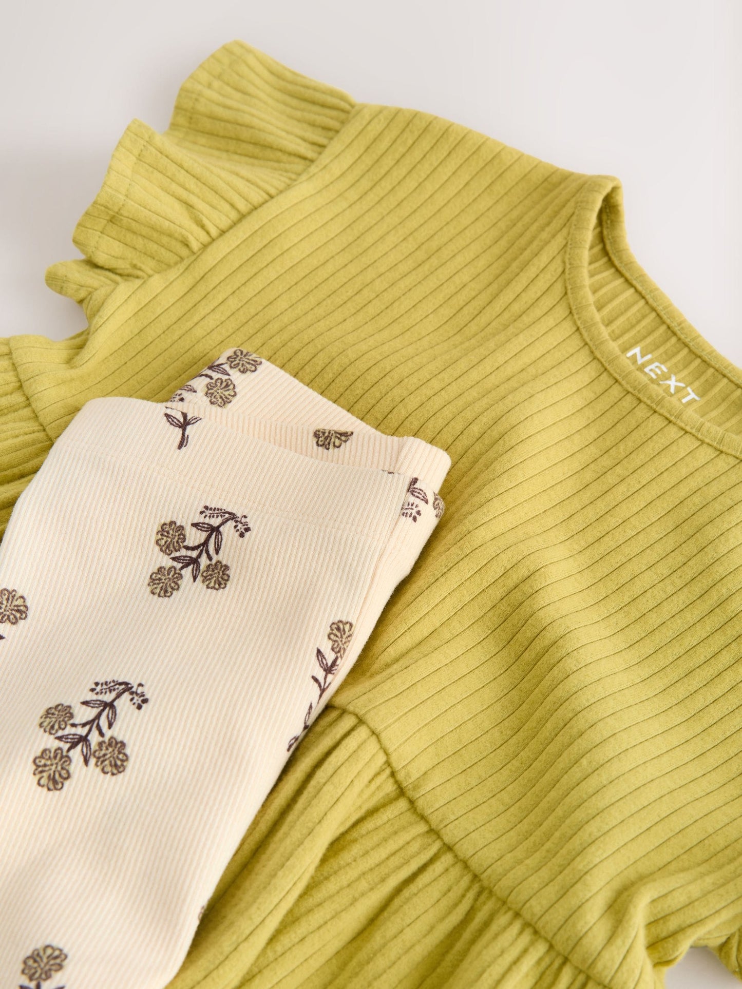 Green Ditsy Floral Ribbed Top and Cycle Shorts Set (3mths-7yrs) image 7