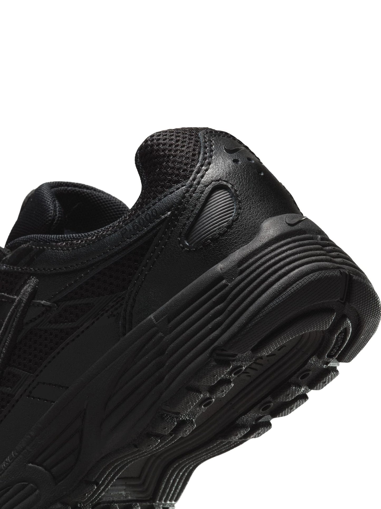Nike Black/Black Youth P6000 Trainers image 11