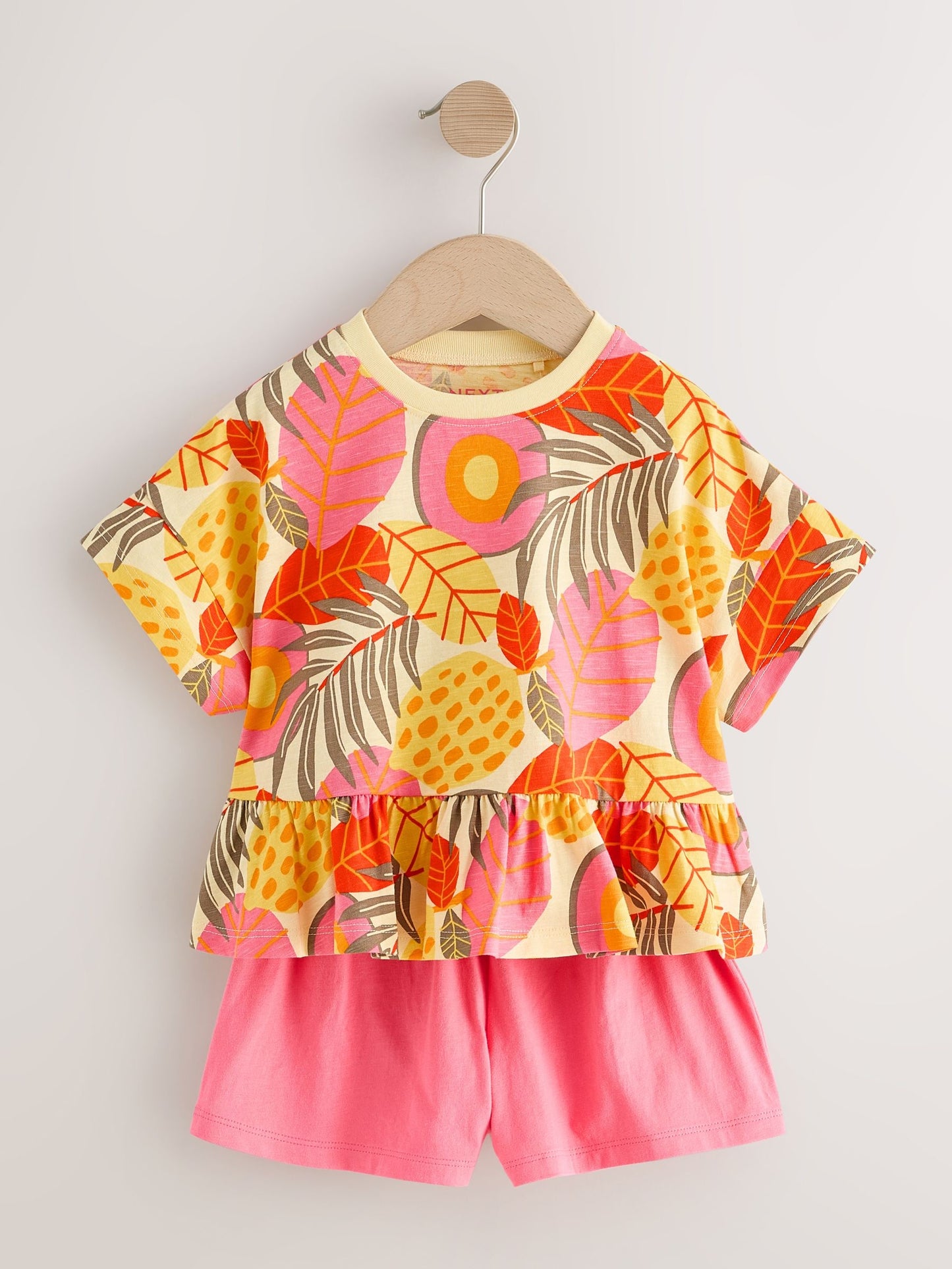 Pink Flowers Short Sleeve Top and Shorts Set (3mths-7yrs) image 5