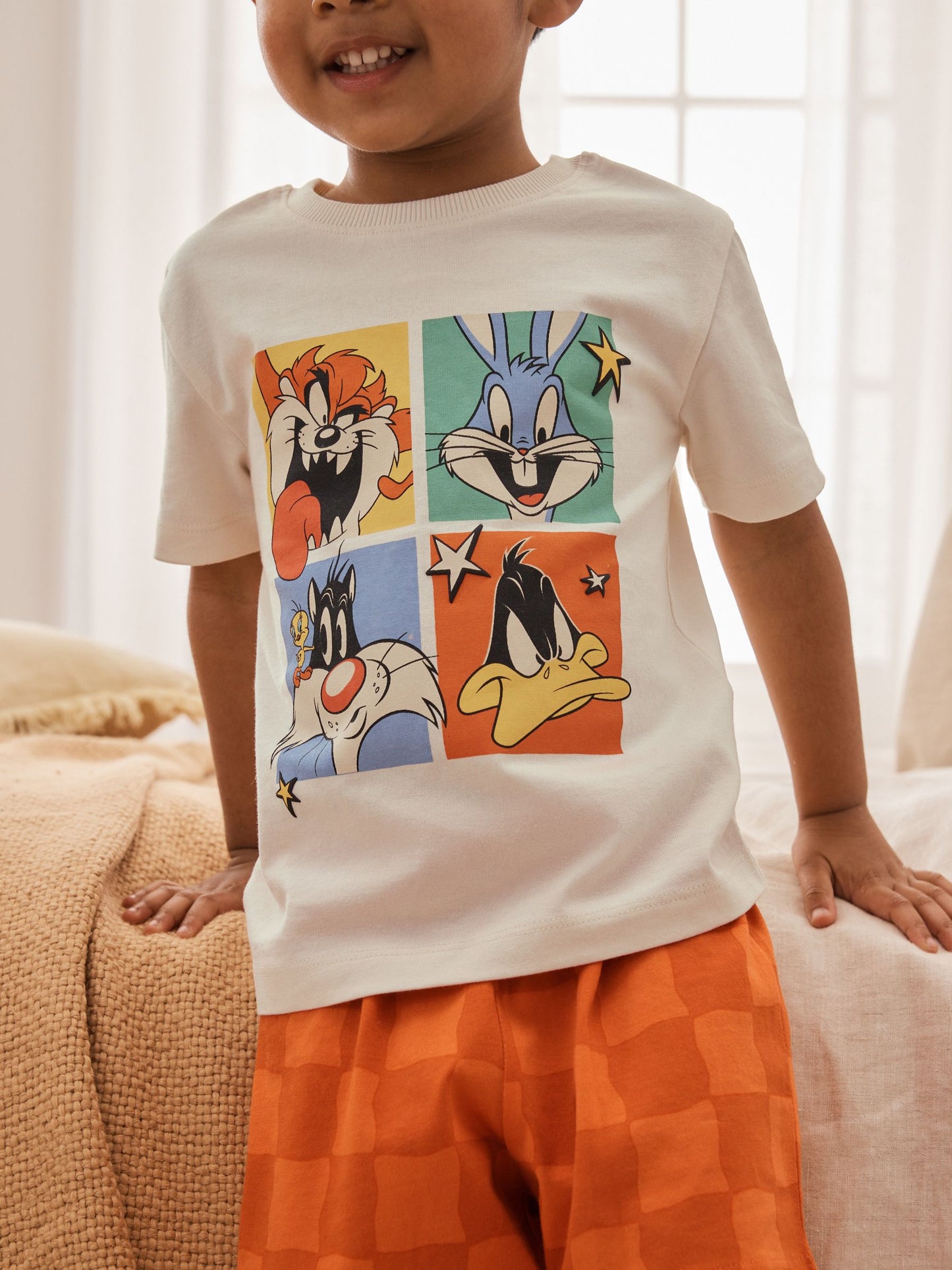 Orange/White/Grey Looney Tunes Short Pyjamas 2 Pack (9mths-10yrs) image 5