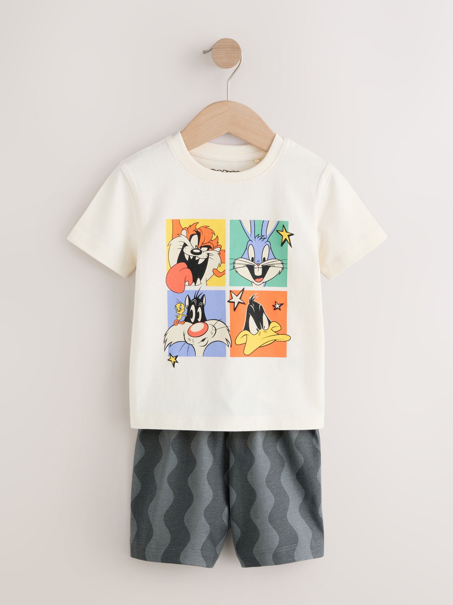 Orange/White/Grey Looney Tunes Short Pyjamas 2 Pack (9mths-10yrs) image 6
