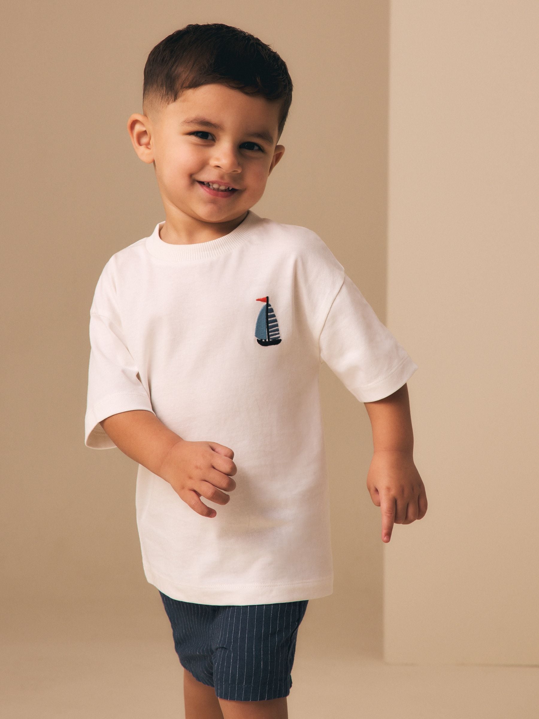 White Boat Short Sleeve Small Graphic T-Shirt (3mths-7yrs) image 4