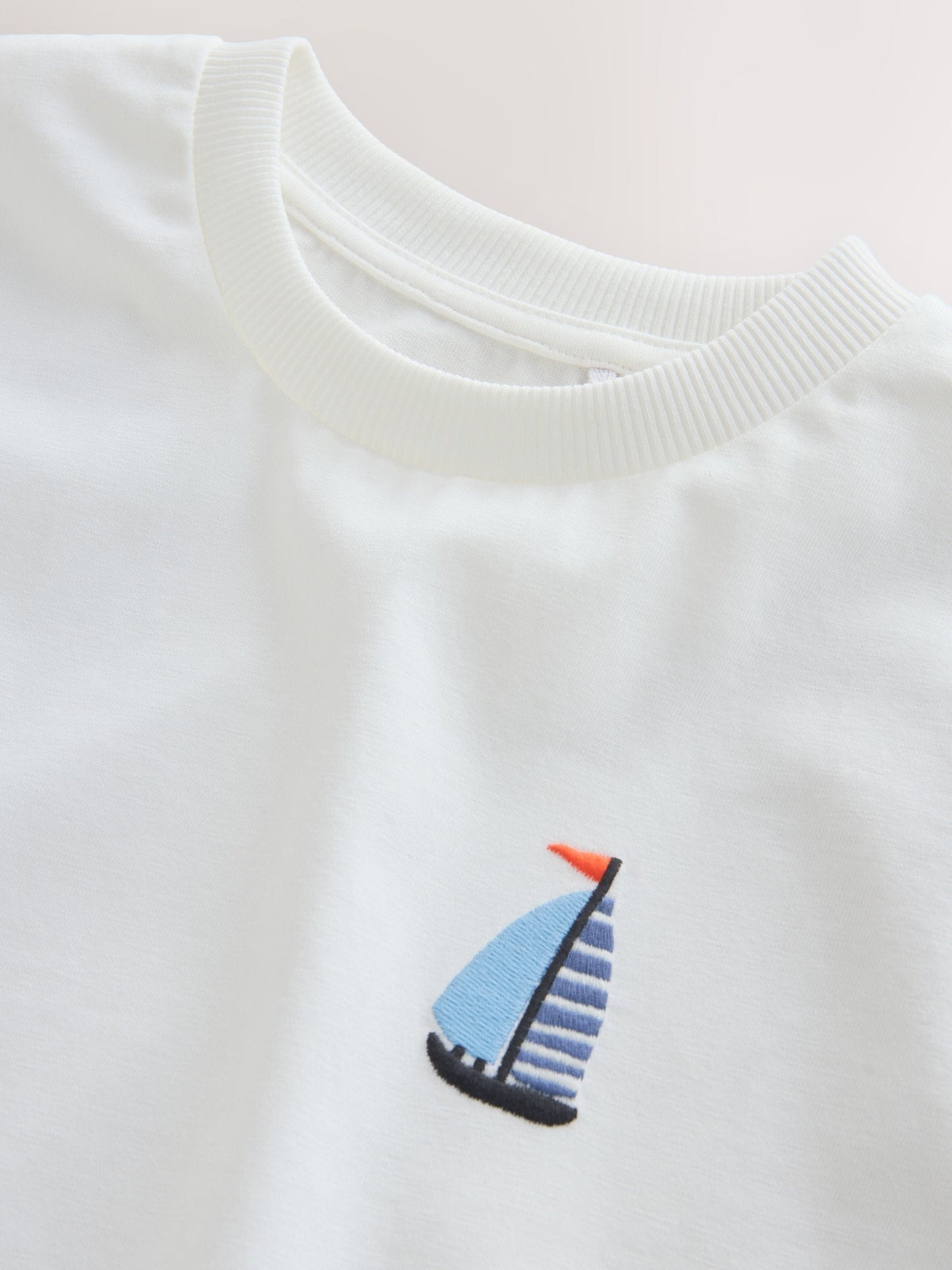 White Boat Short Sleeve Small Graphic T-Shirt (3mths-7yrs) image 7