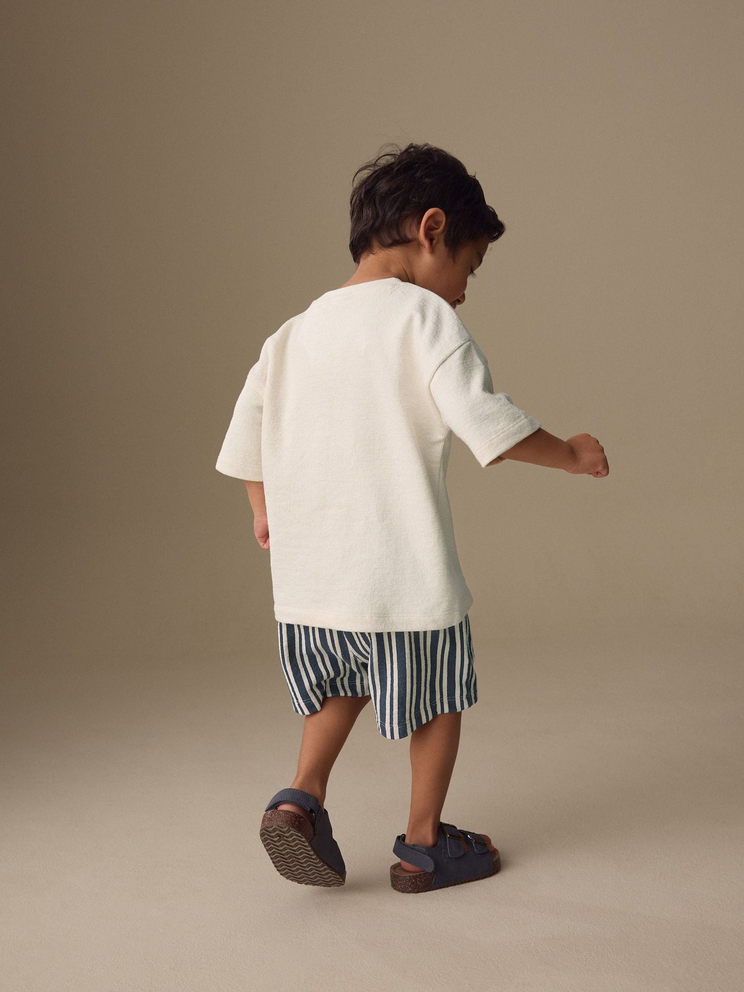 Ecru Textured Short Sleeve T-Shirt and Shorts Set (3mths-7yrs) image 3