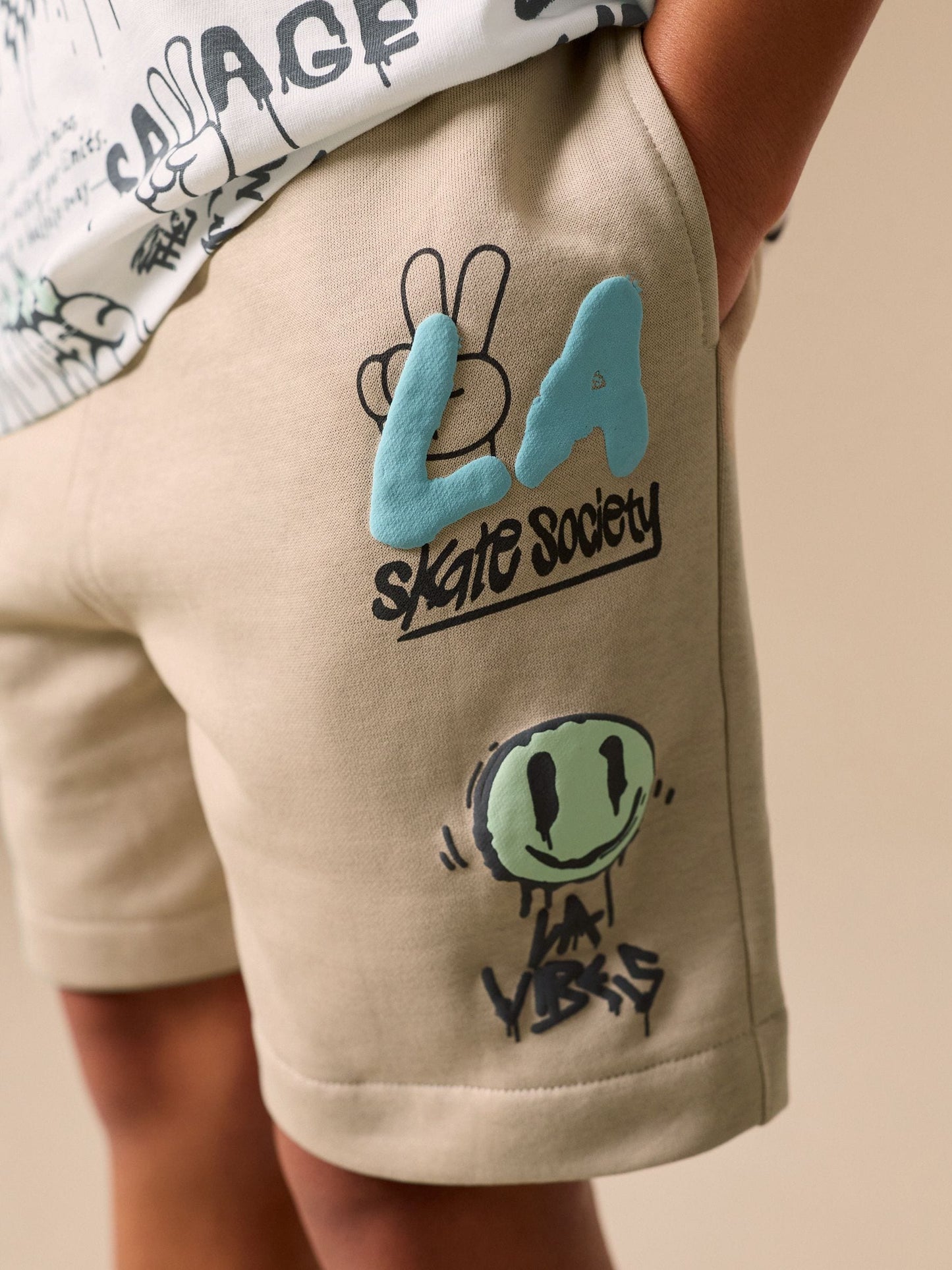 Dsiney Kidz - Stone Short Sleeve T-Shirt and Shorts Set (3-16yrs) image 6