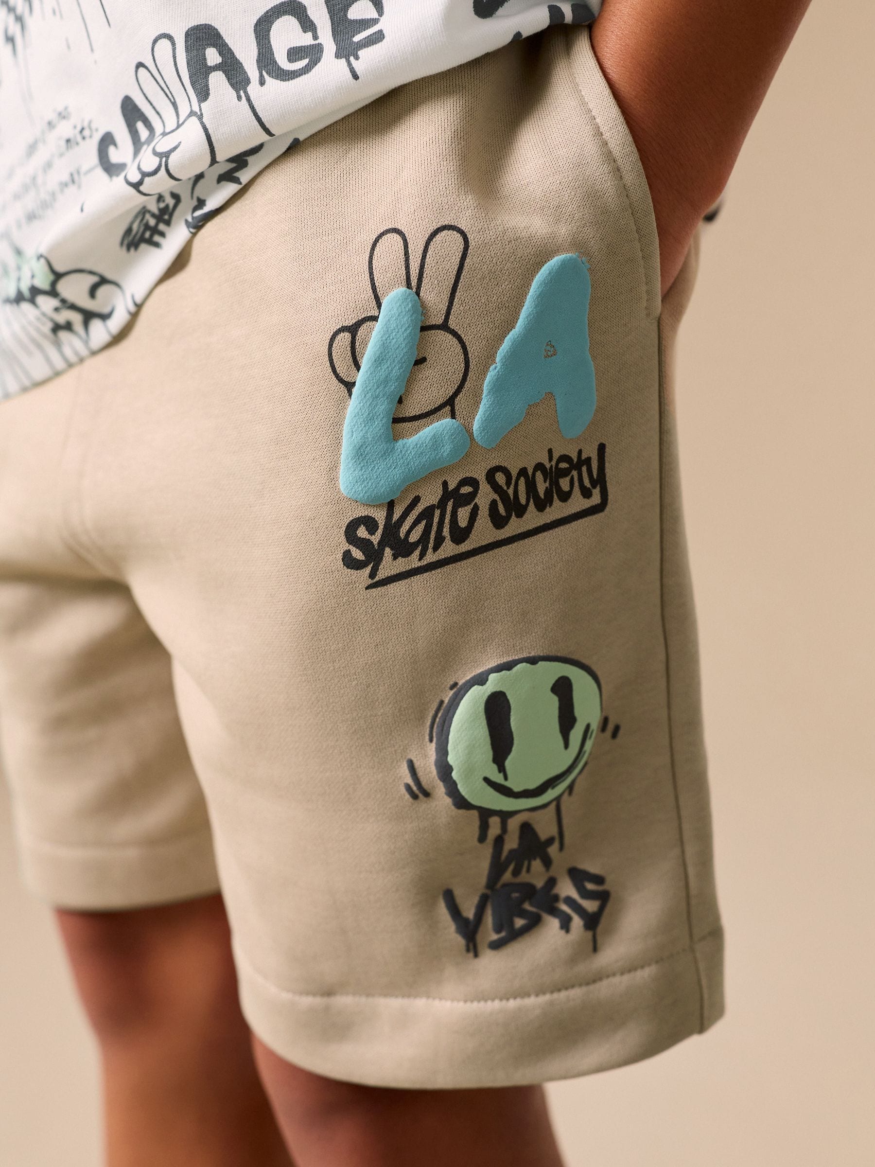 Dsiney Kidz - Stone Short Sleeve T-Shirt and Shorts Set (3-16yrs) image 6