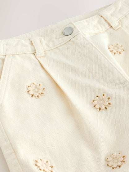 Dsiney Kidz - White Emrboidered Hem Pullon Denim Shorts (3-16yrs) image 8