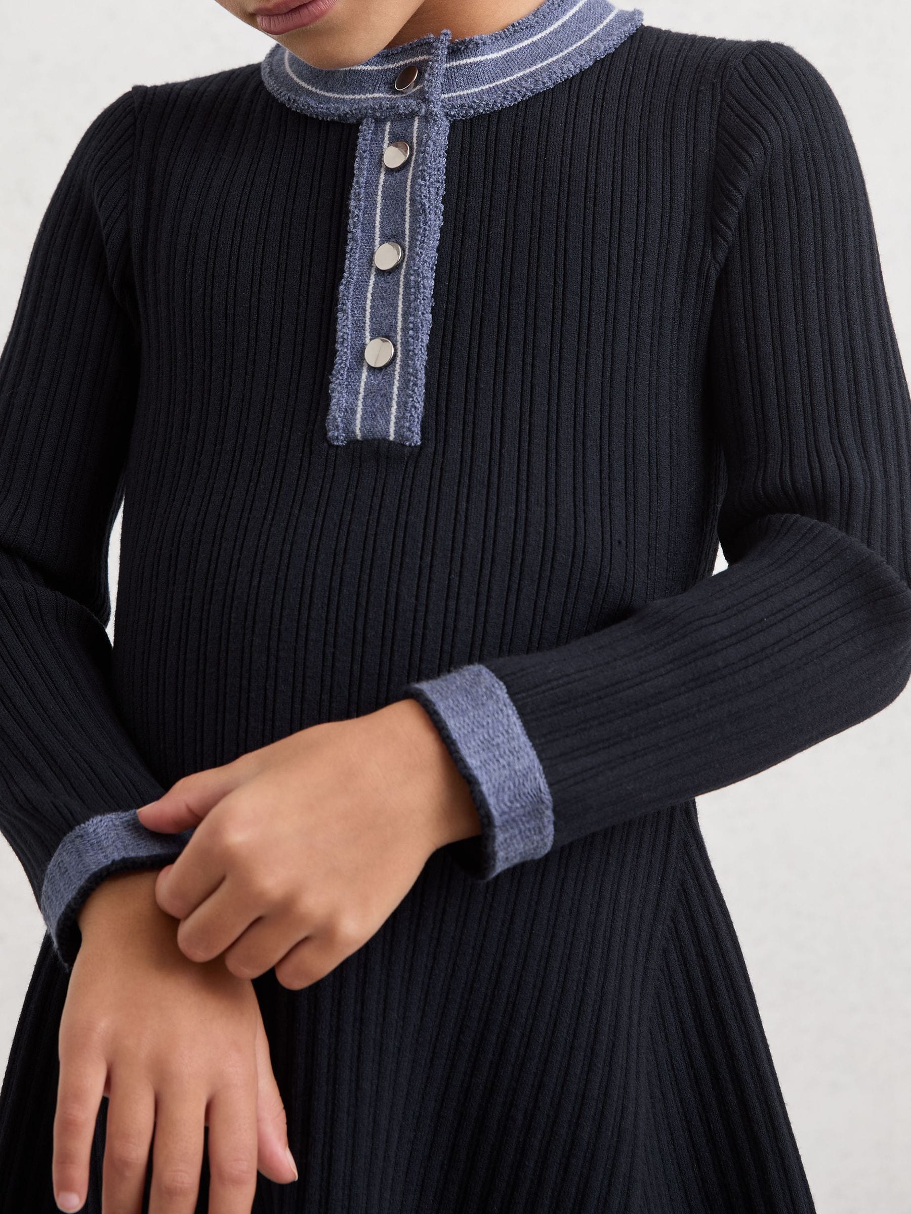 Reiss Navy Rudy 9-13 yrs Contrast-Trim Rib-Knit Skater Dress image 4