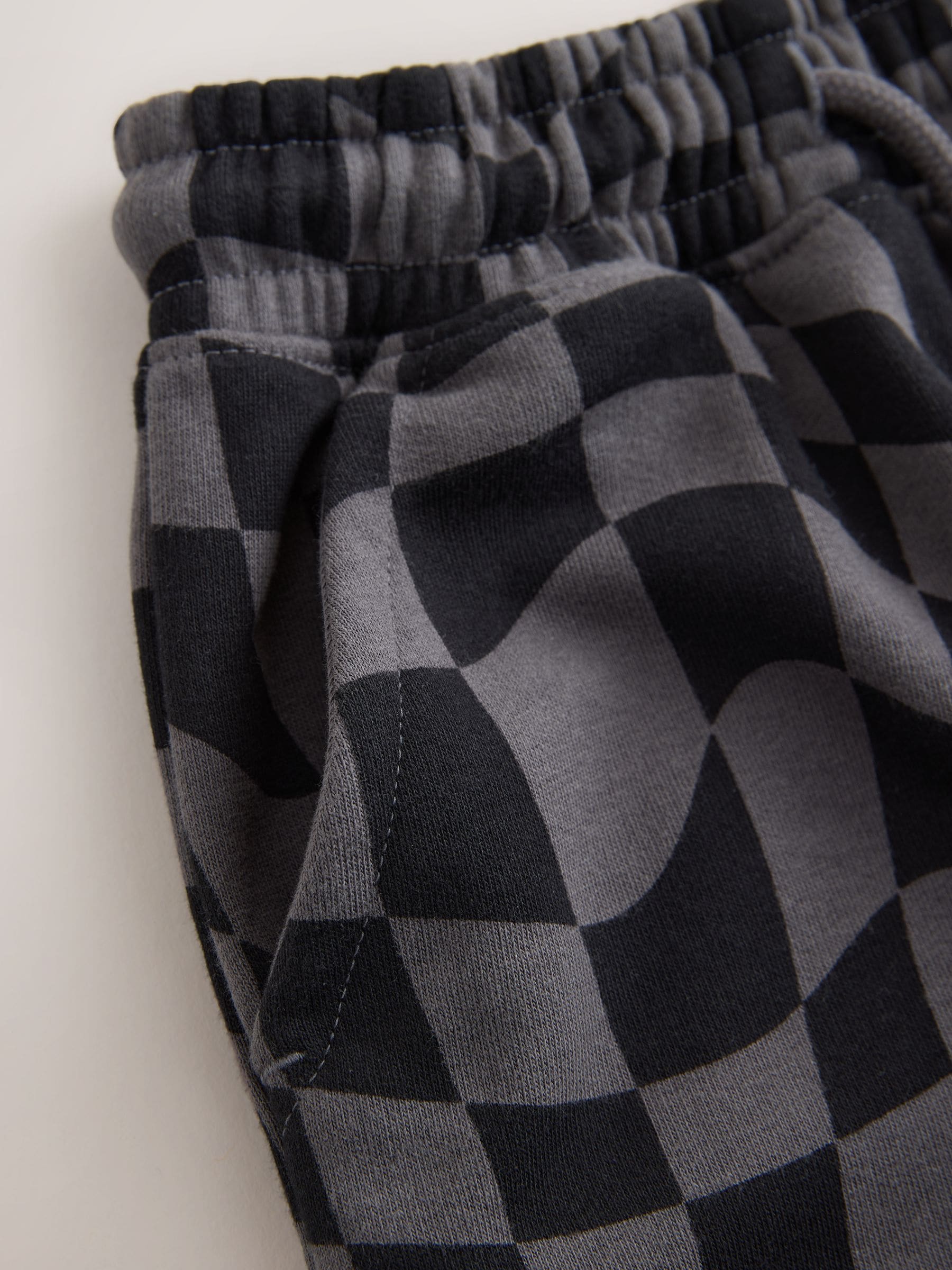 Dsiney Kidz - Black Check Regular Fit Basic Shorts (3-16yrs) image 3