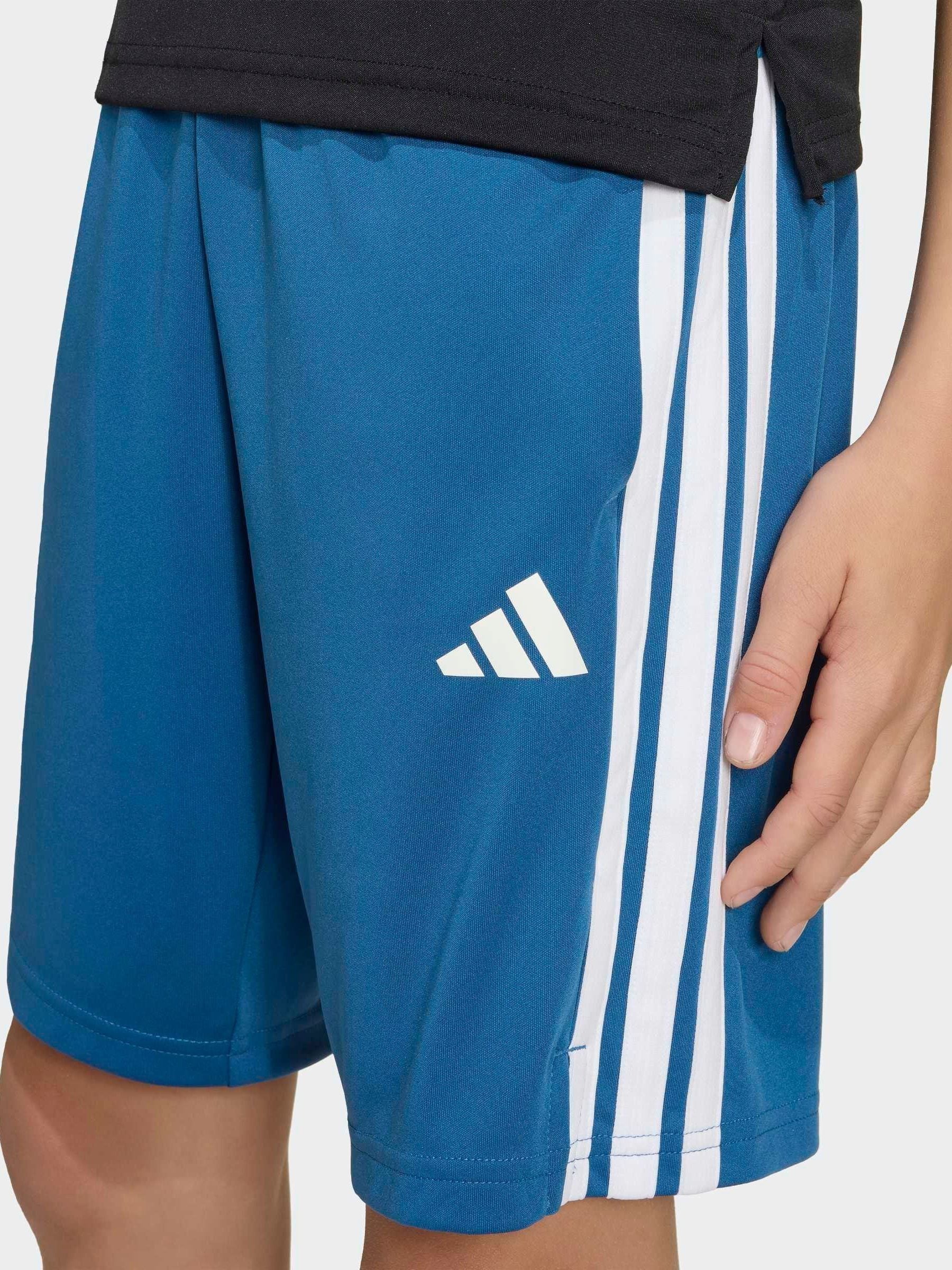 Dsiney Kidz - adidas Blue Train Essentials 3 Stripes Shorts image 4