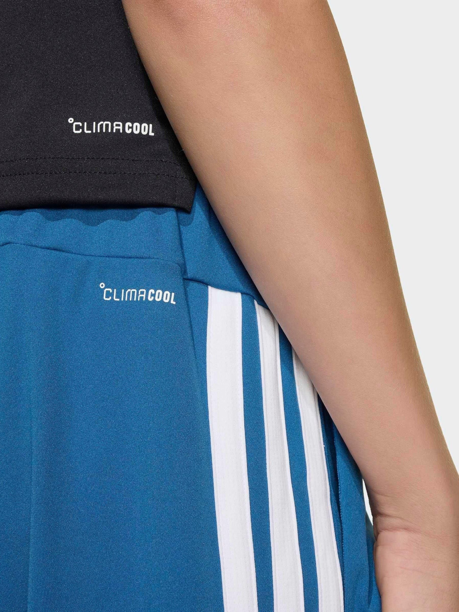 Dsiney Kidz - adidas Blue Train Essentials 3 Stripes Shorts image 5