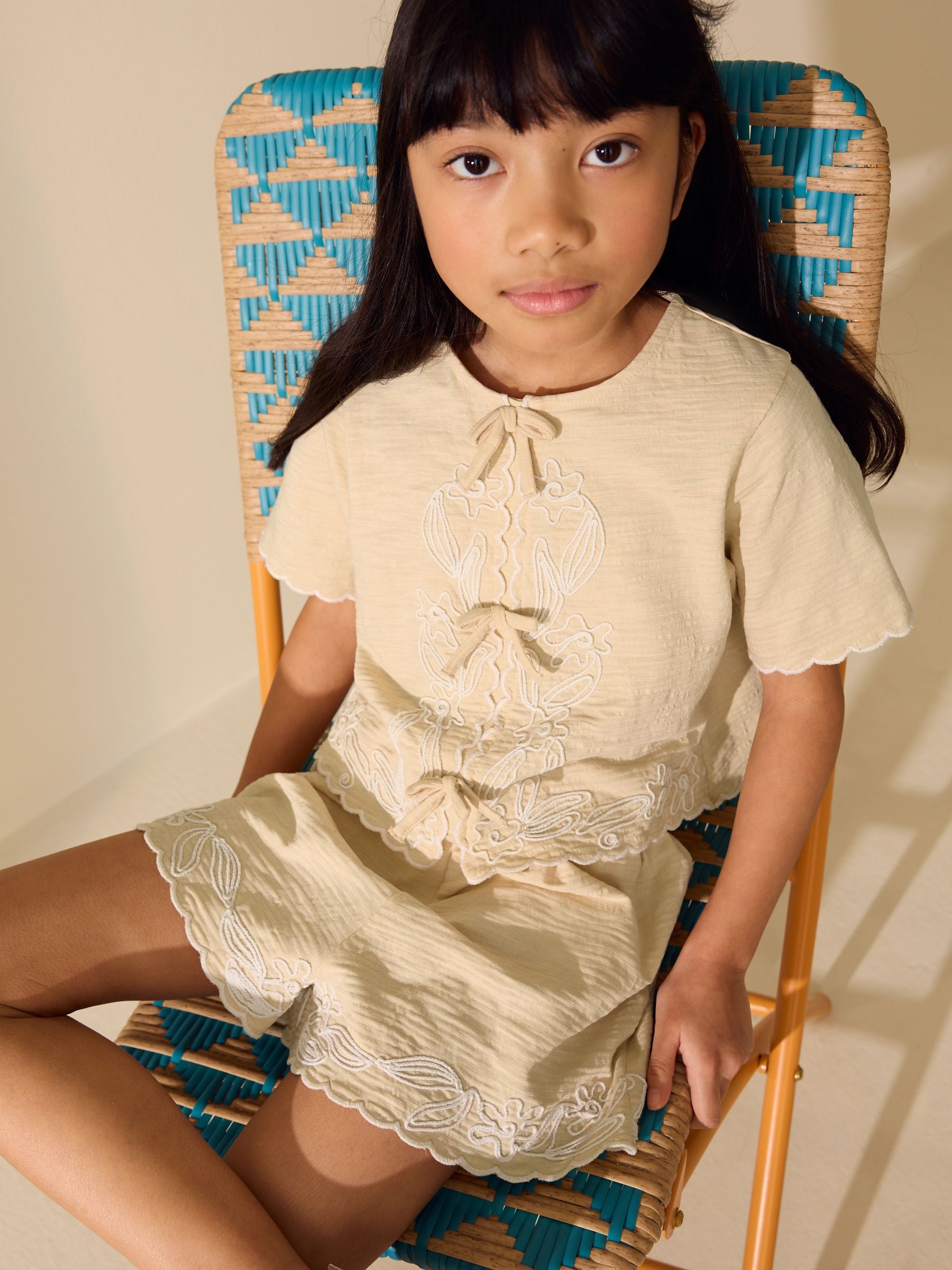 Dsiney Kidz - Yellow Embroidery Tie Shorts Set (3-16yrs) image 3