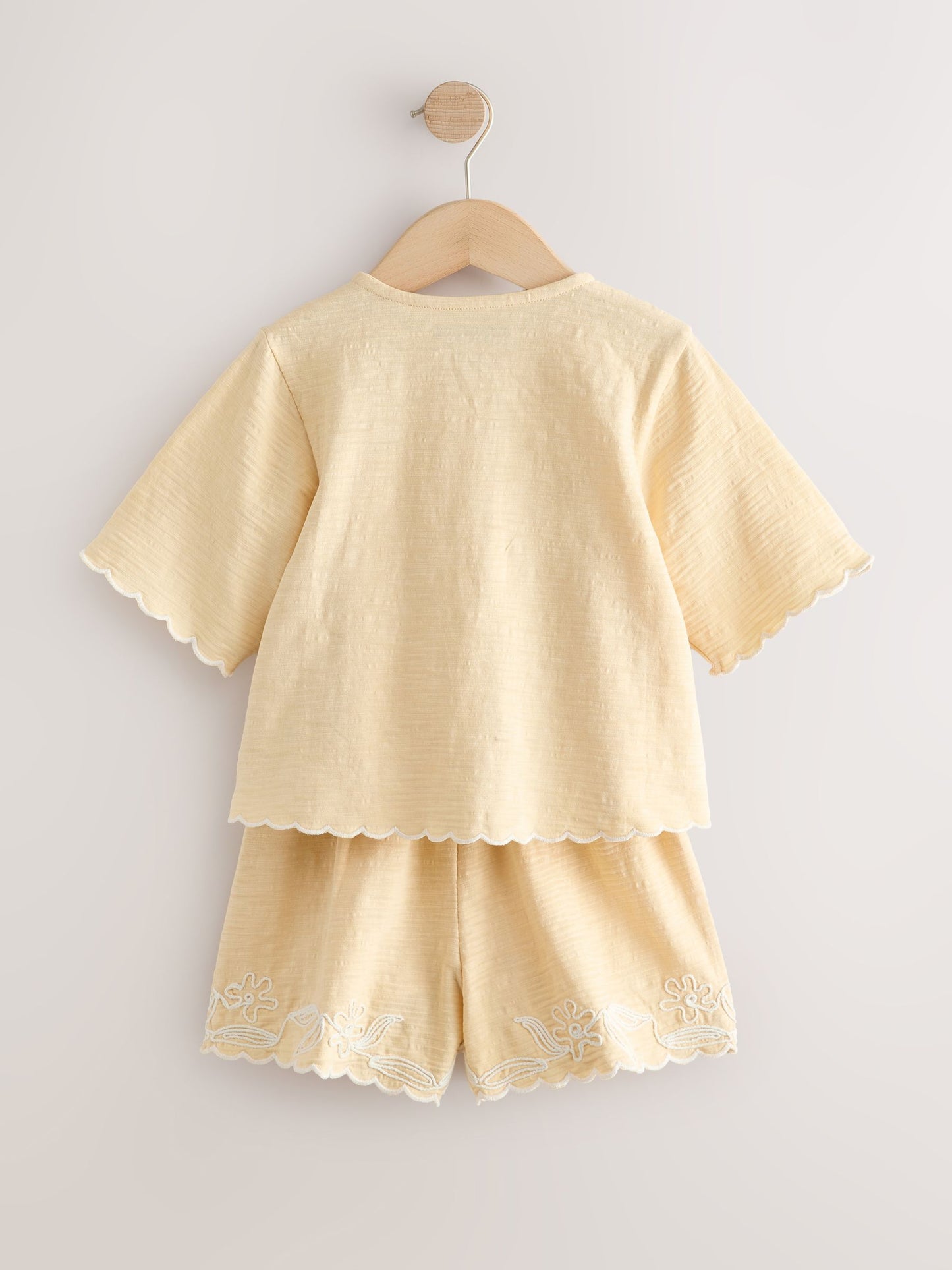 Dsiney Kidz - Yellow Embroidery Tie Shorts Set (3-16yrs) image 8