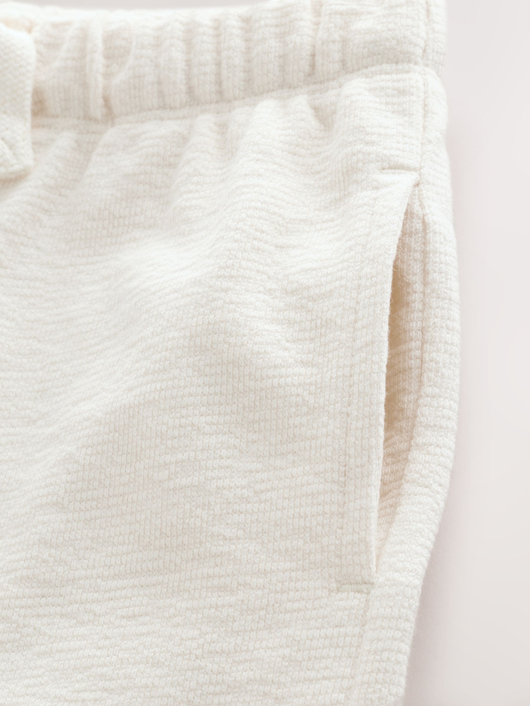 Ecru Textured Shorts (3mths-7yrs) image 7