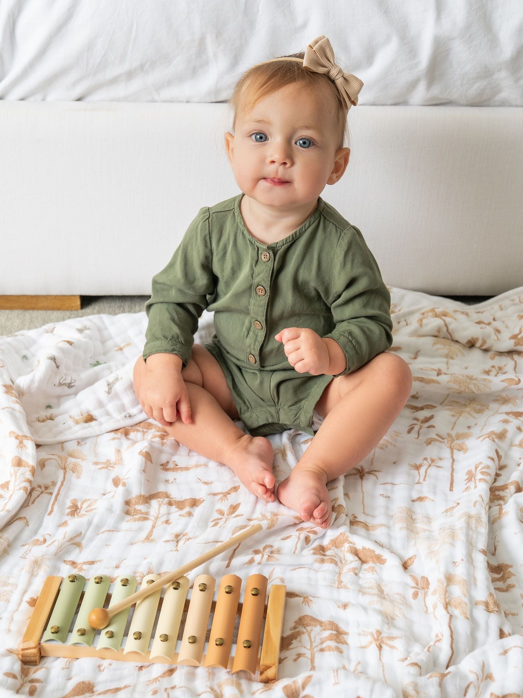 Aden + Anais White Dream Blanket Muslin Safari Dream image 1